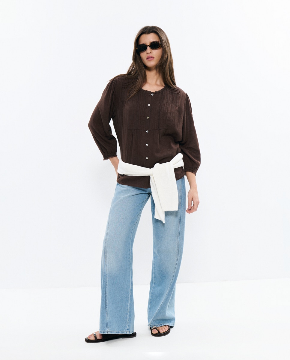 Blusa com Bordados e Botões Castanho-chocolate-3