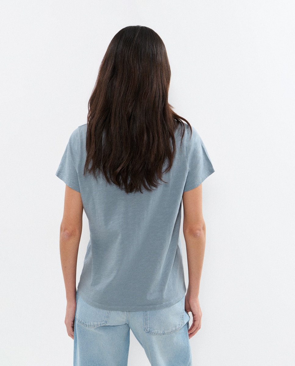 T-shirt com Botões Azul-2