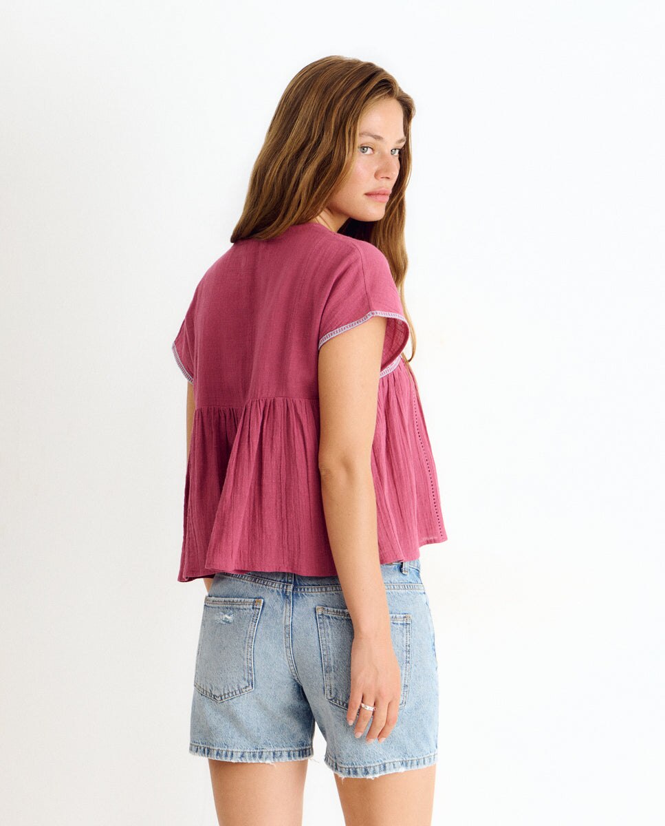 Blusa com Bordados Fúcsia-2