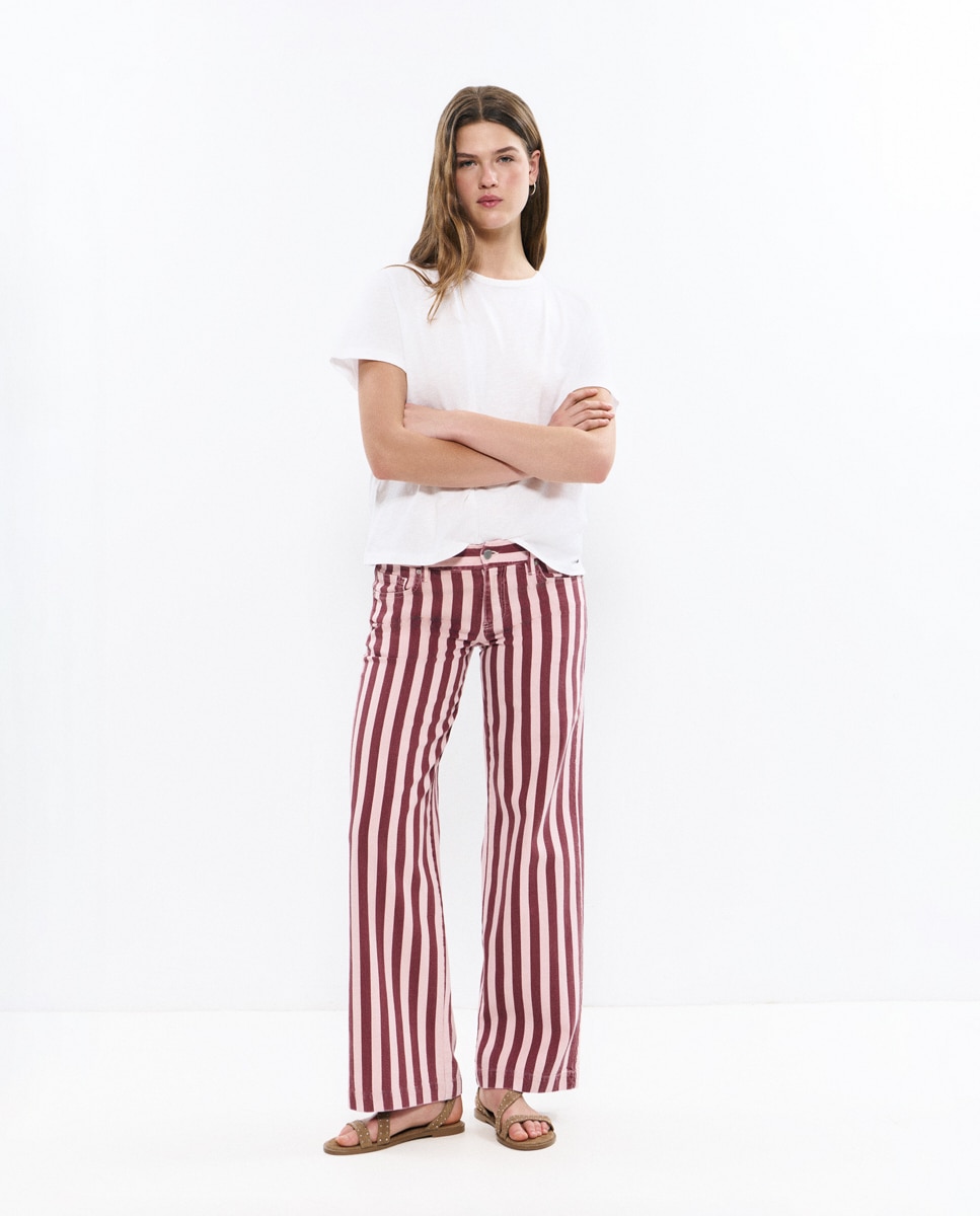 Imagem 0 de Calças com Corte a Direito Às Riscas