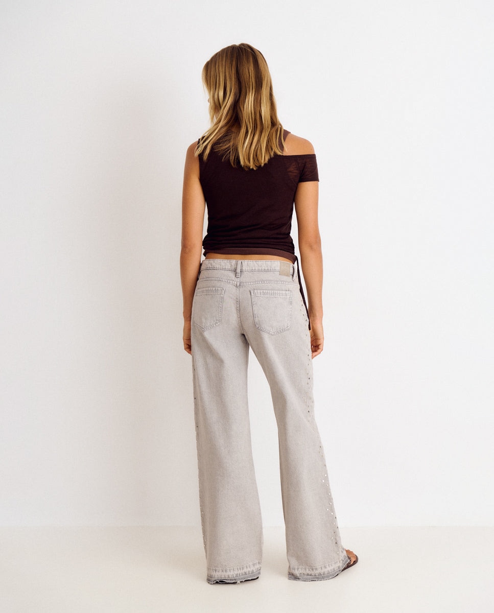 Jeans Largos com Tachas Laterais Cinzento-2