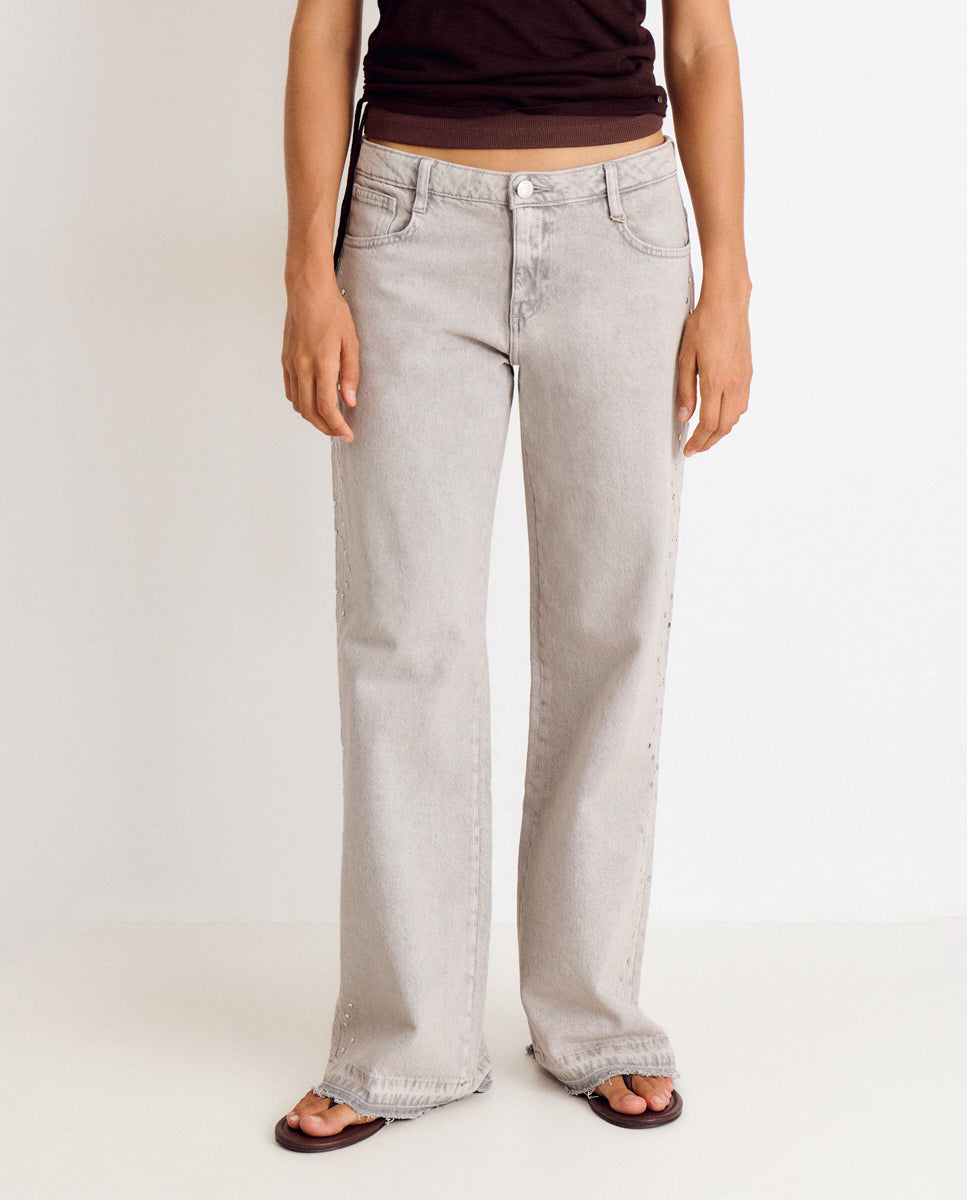 Jeans Largos com Tachas Laterais Cinzento-4