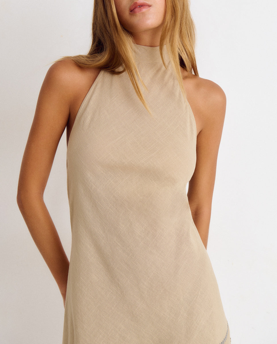 Vestido Curto com Bainha Assimétrica e Lantejoulas Camel-4