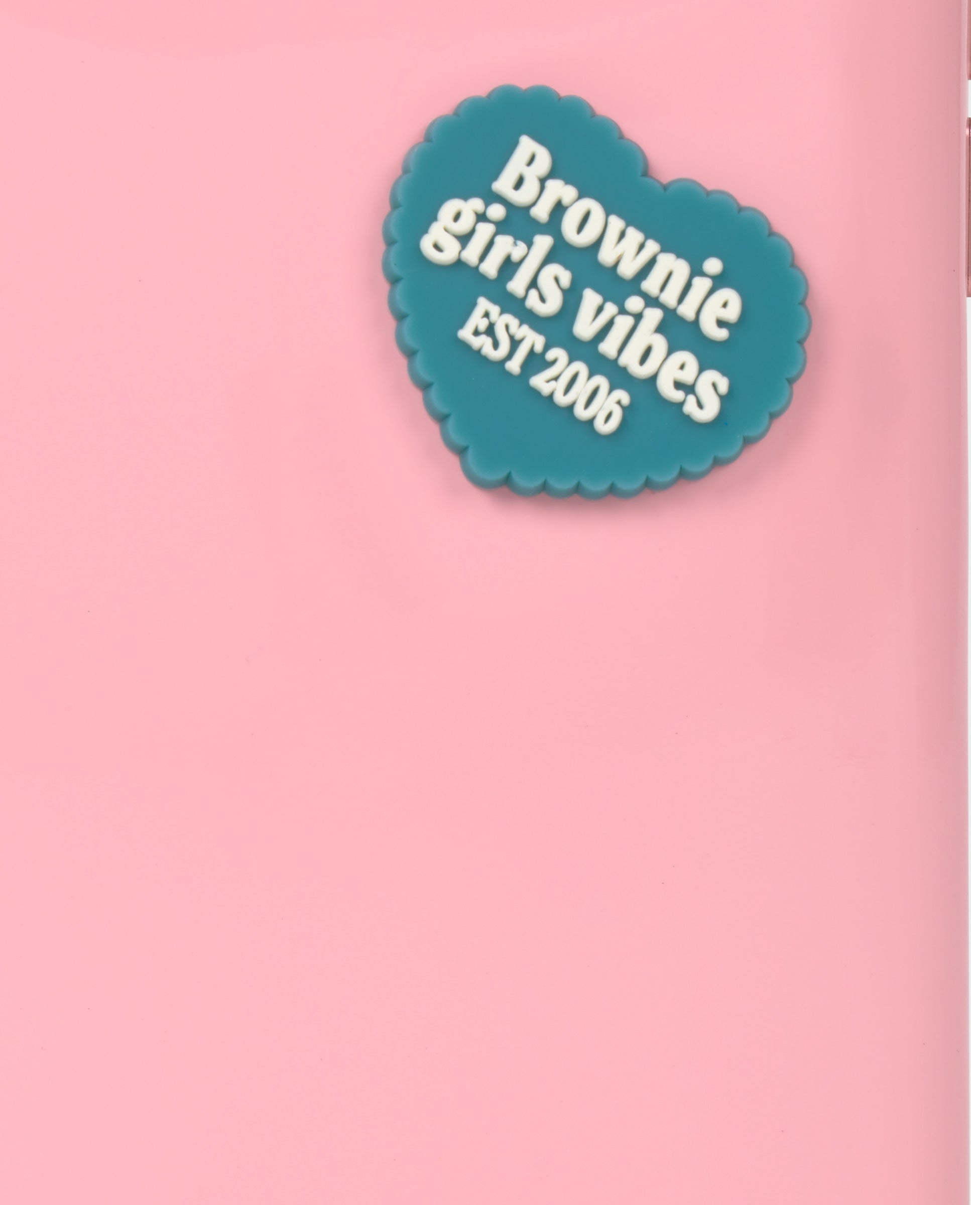 Capa Iphone 13 Muk X Brownie Rosa-3