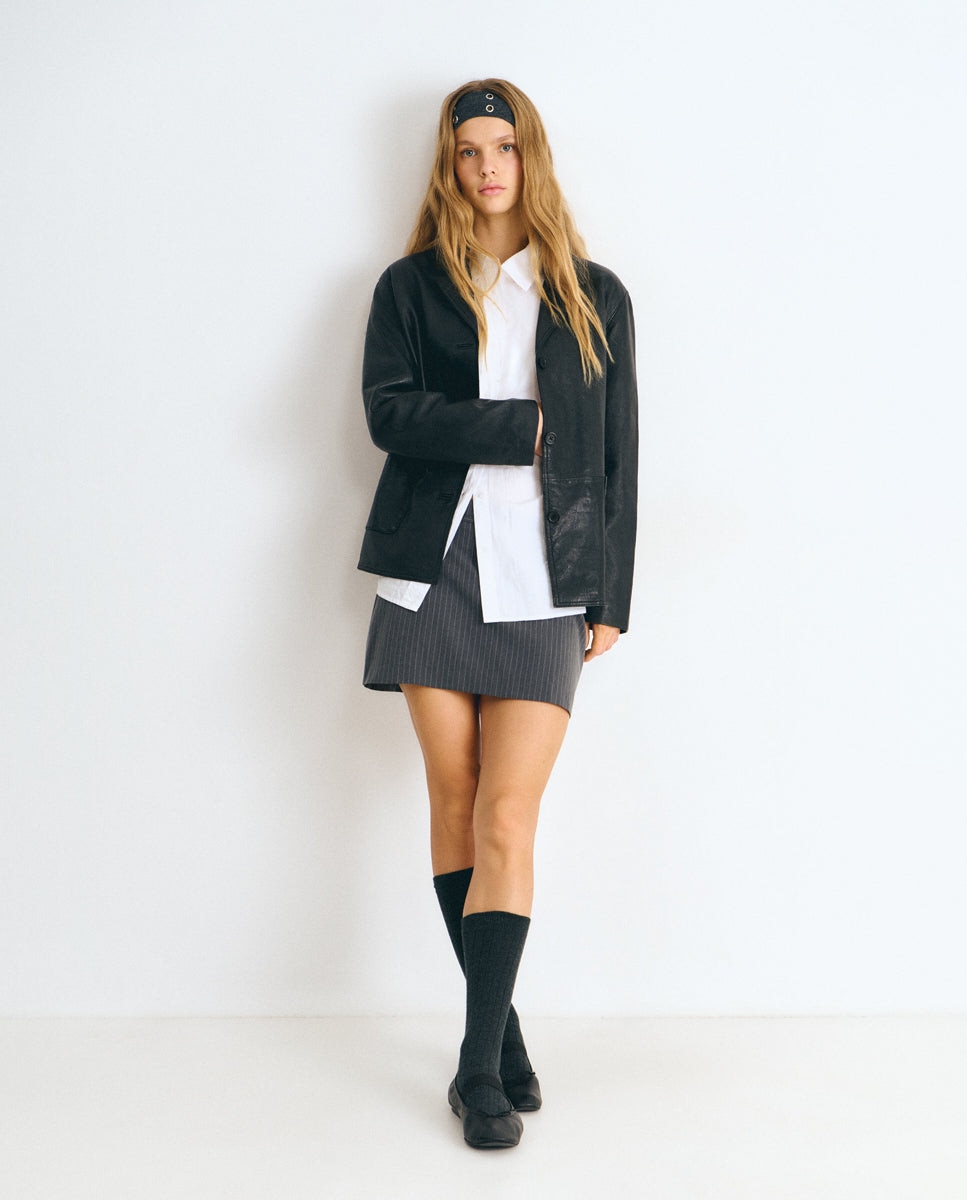 Blazer de Pele Preto-3
