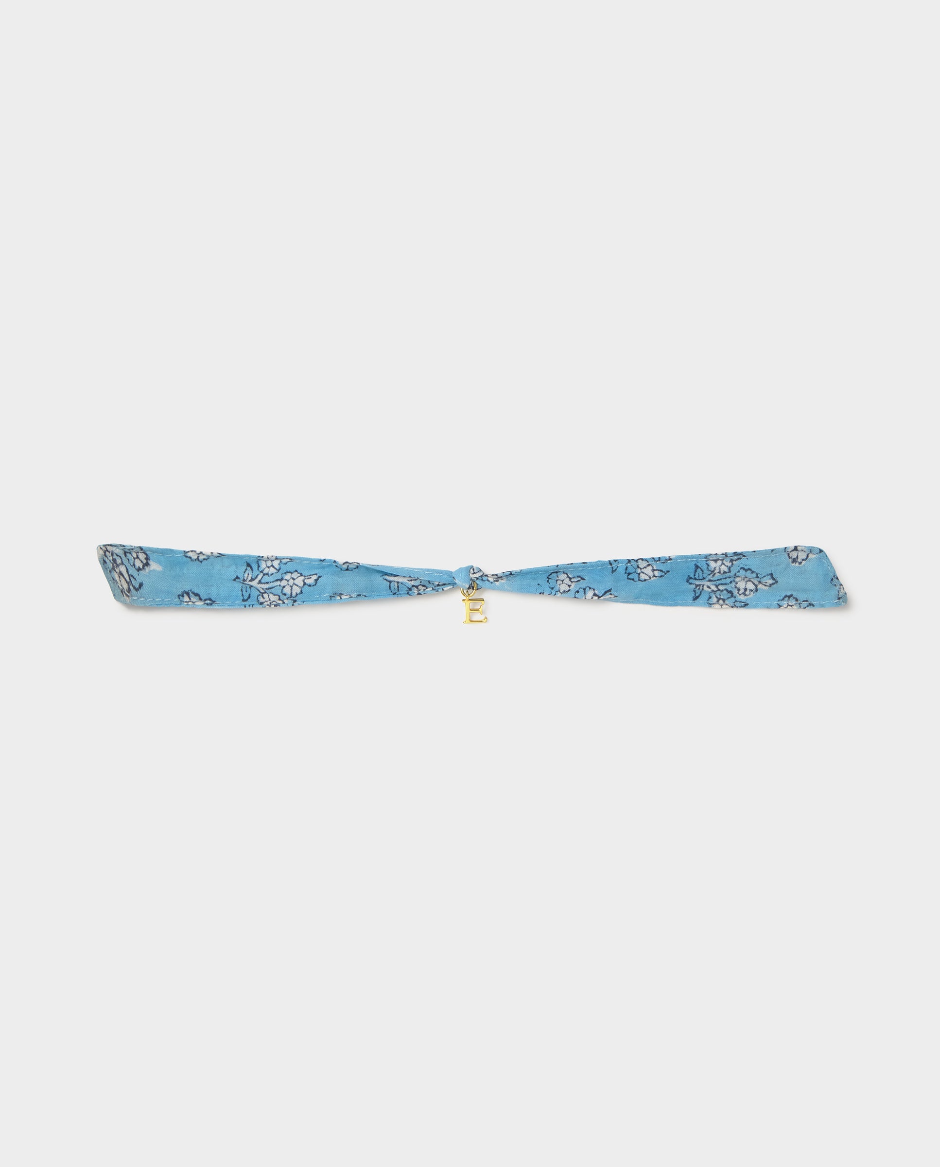 Pulseira com Inicial e Dourado-2