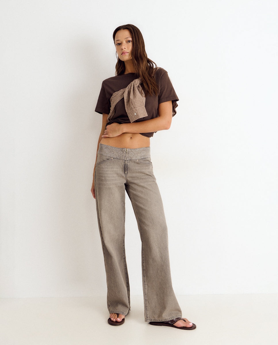 Imagem 0 de Jeans Largos com Cós com Tachas