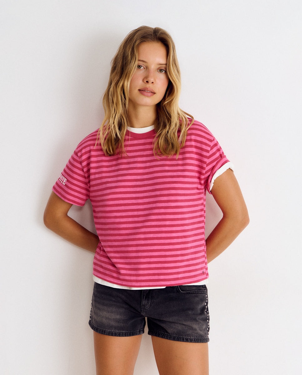 T-shirt Às Riscas com Número Rosa-4