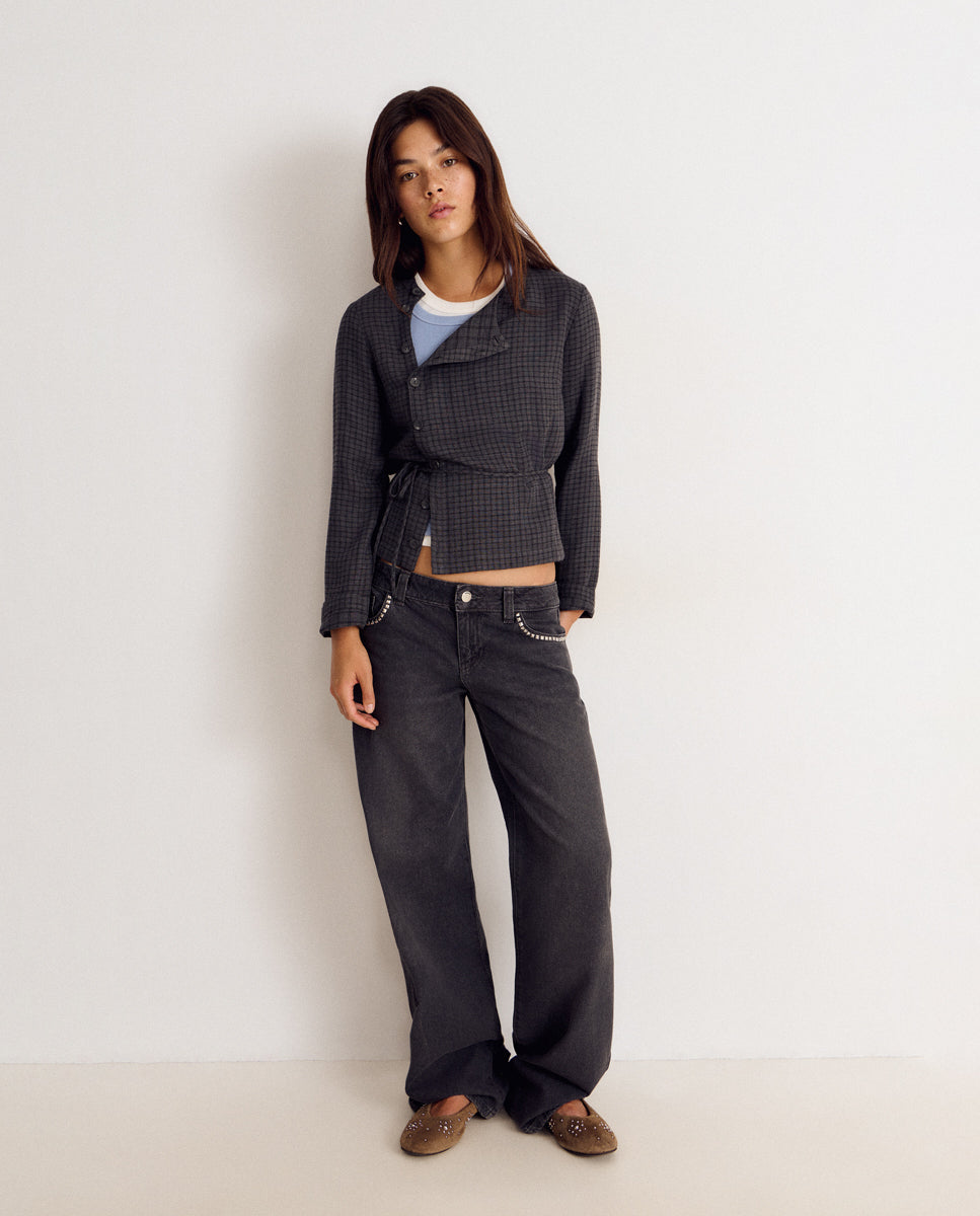 Blusa Aos Quadrados com Botões Cinzento-3