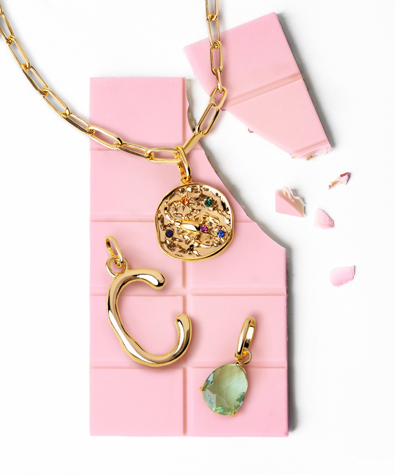 Charm Letter Xl de Liga de Metais Banhado a Ouro Letra F Dourado-6