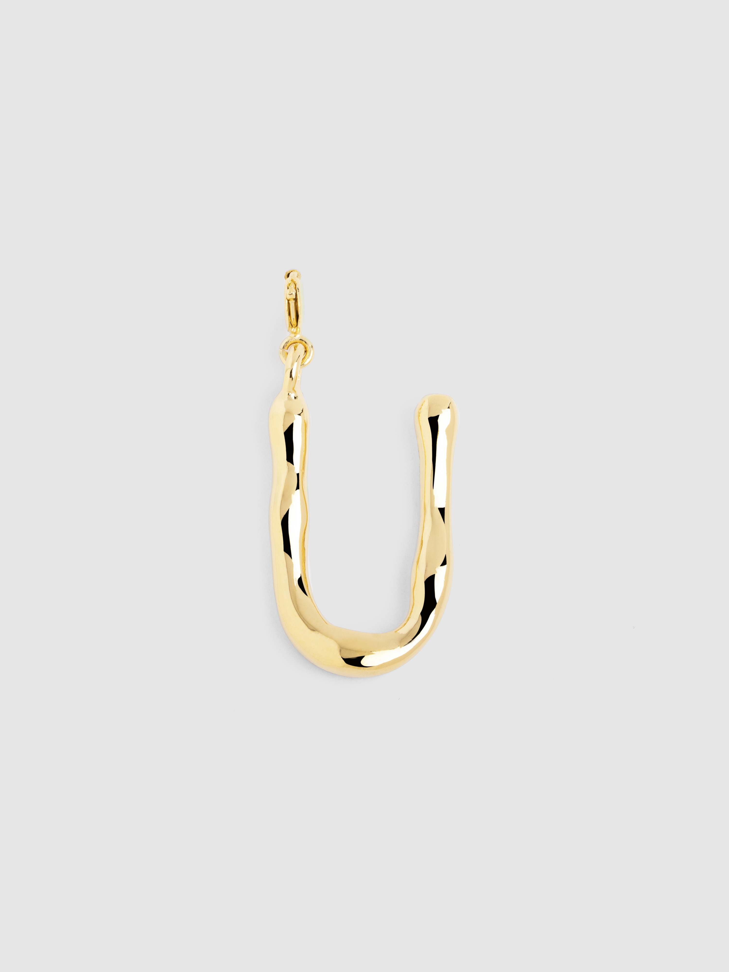 Charm Letter Xl de Liga de Metais Banhado em Ouro Letra U Dourado-1