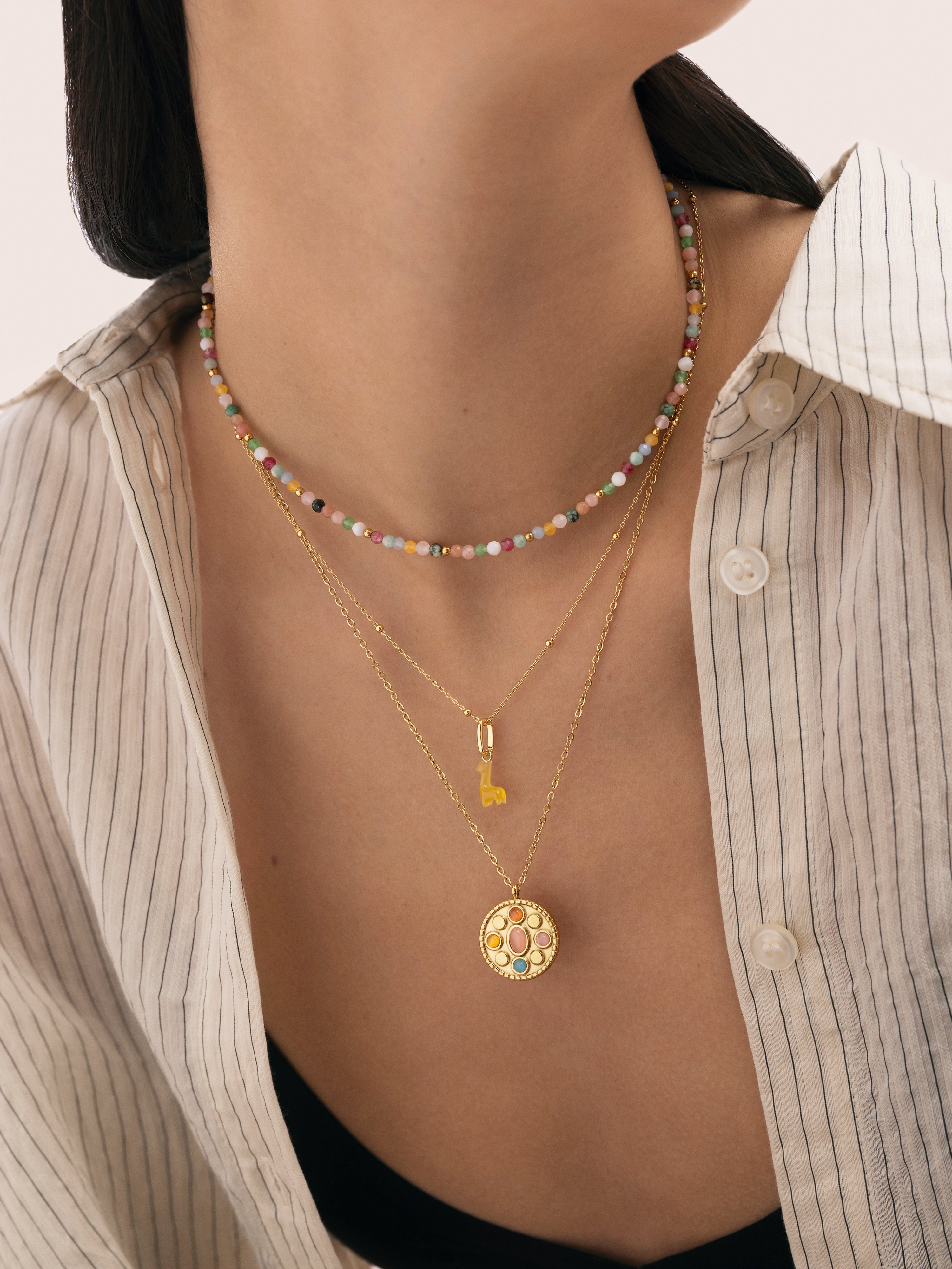Colar Medallion Five Stones de Aço Banhado a Ouro Multicolor-7