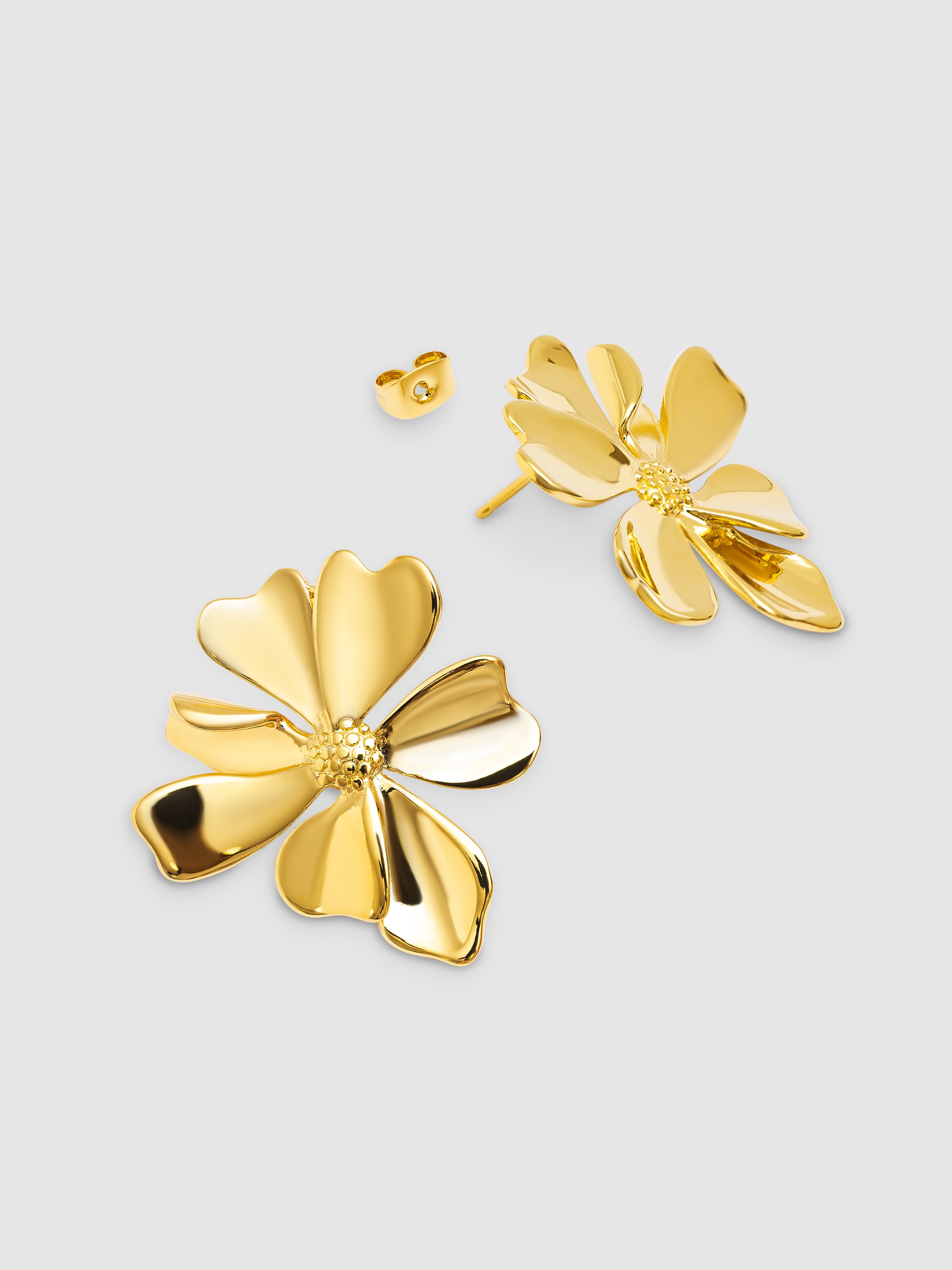 Brincos Flower Spring de Liga de Metais Banhados em Ouro Dourado-4