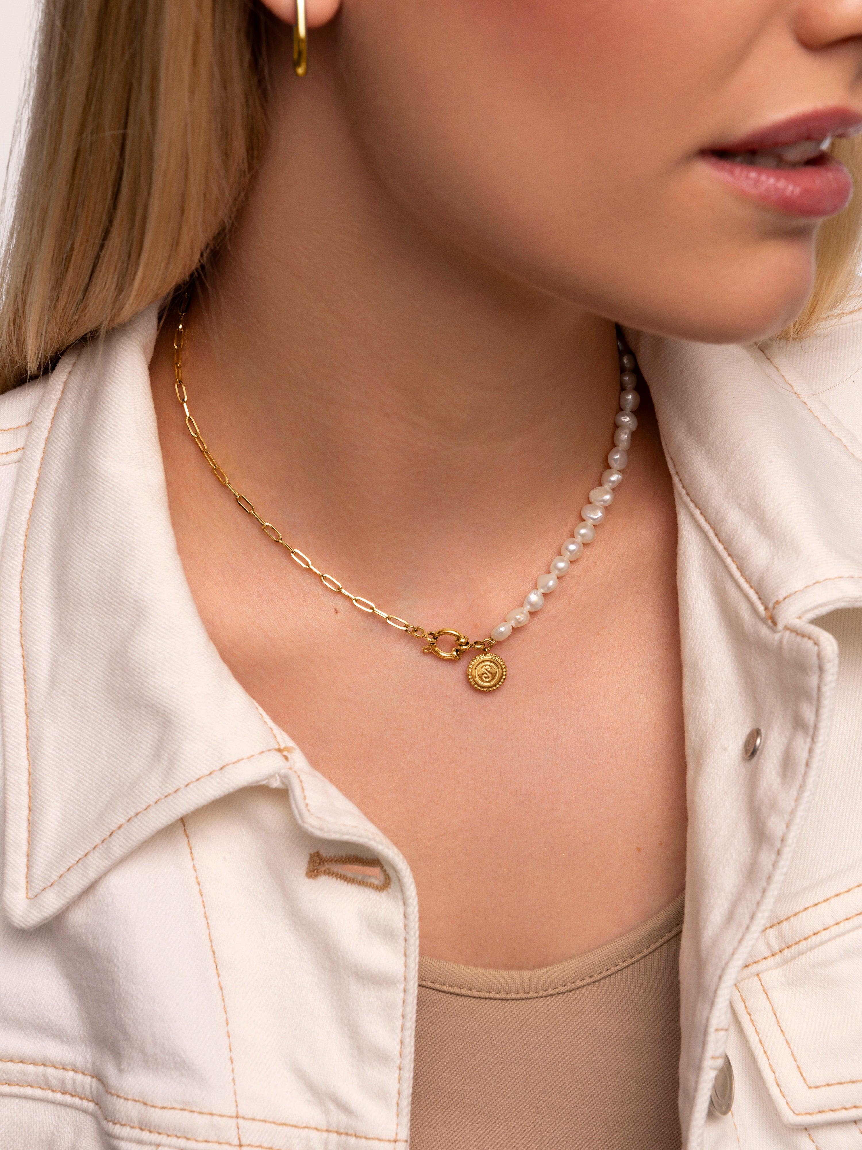 Colar Chic Pearl de Aço Banhado a Ouro Dourado-3