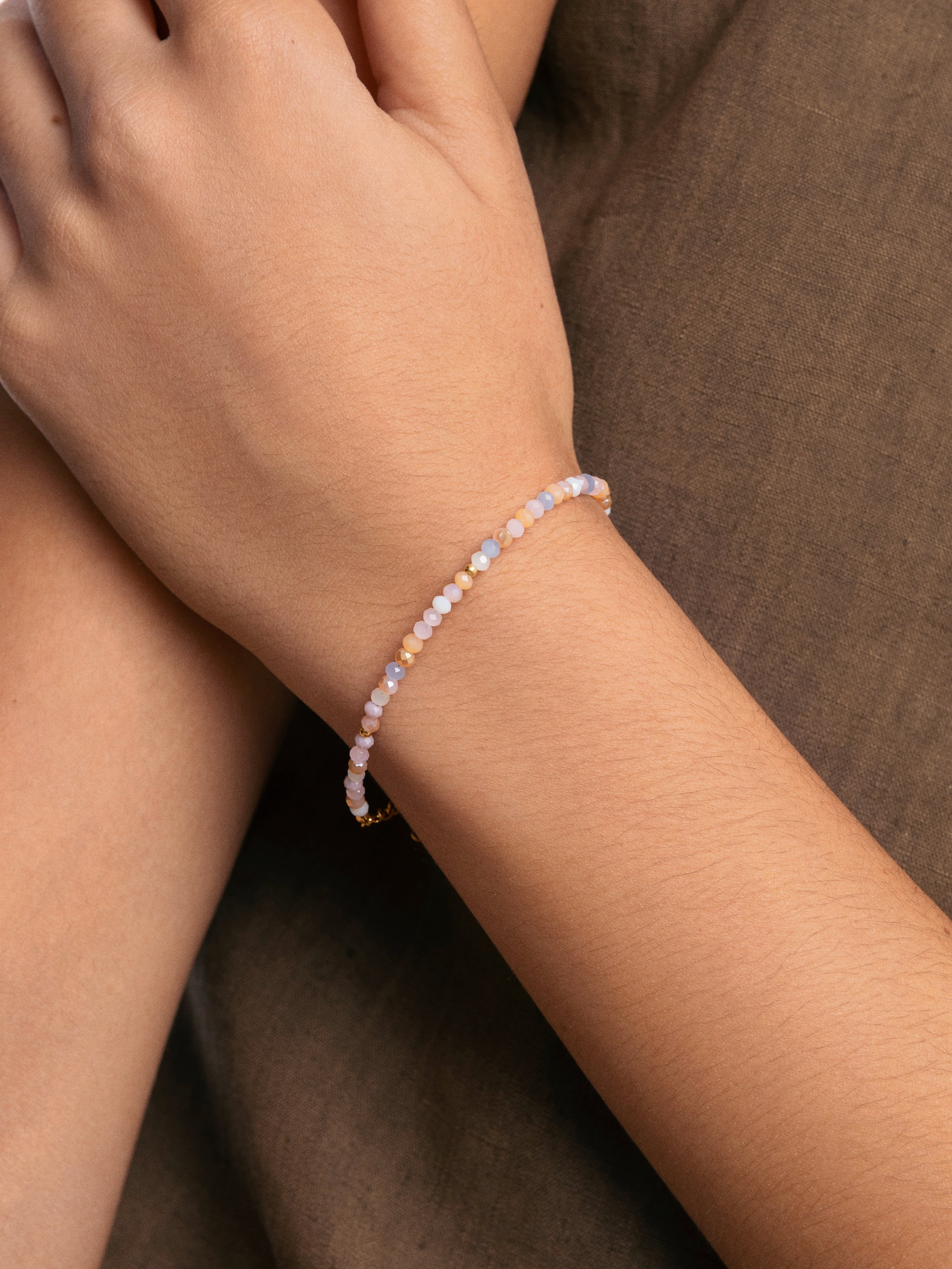 Pulseira de Corrente Daphne de Aço Banhada a Ouro Multicolor-2