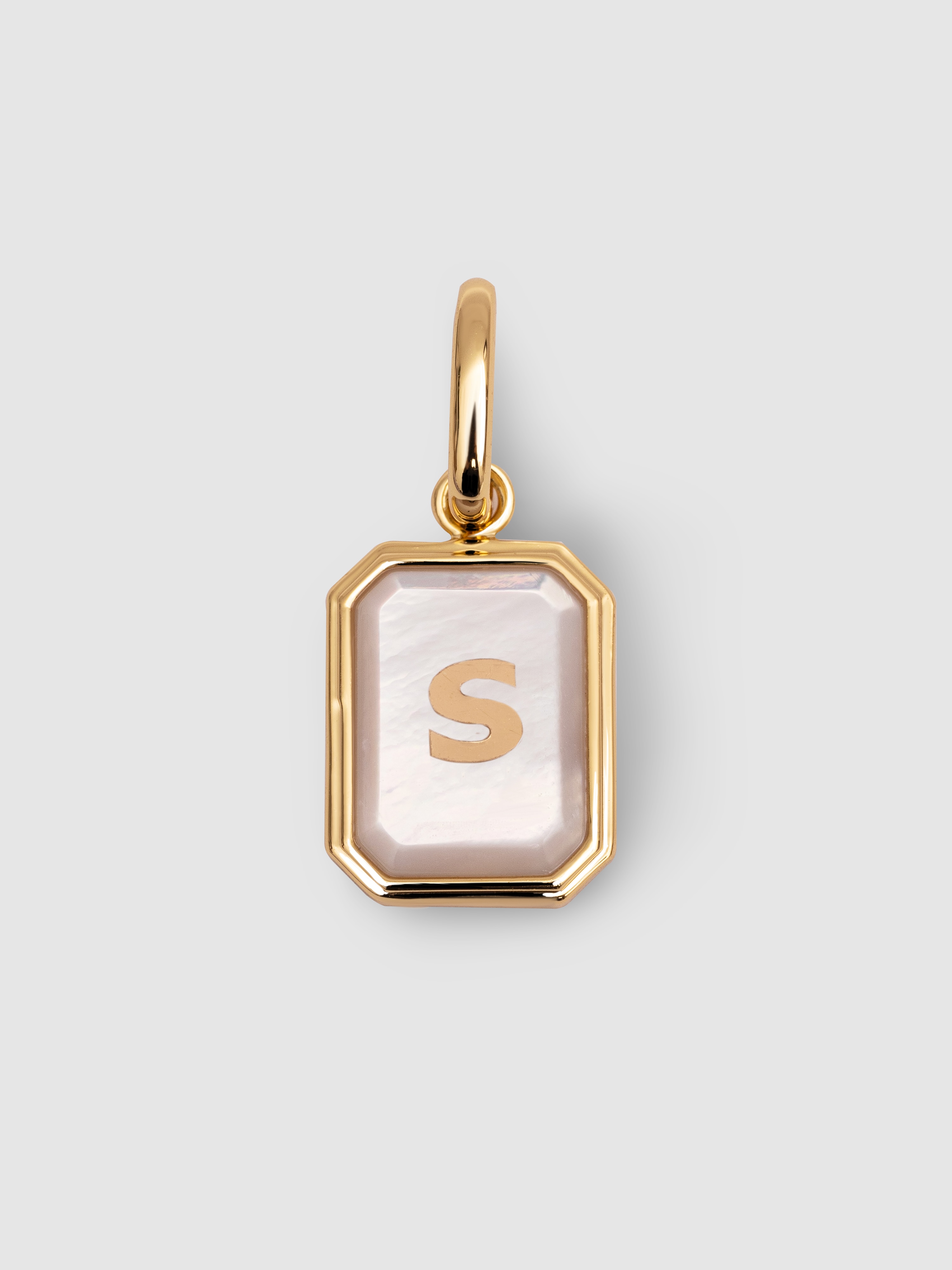 Charm Personalizado Letter Madrepérola de Liga de Metais Banhado a Ouro - S Branco-1