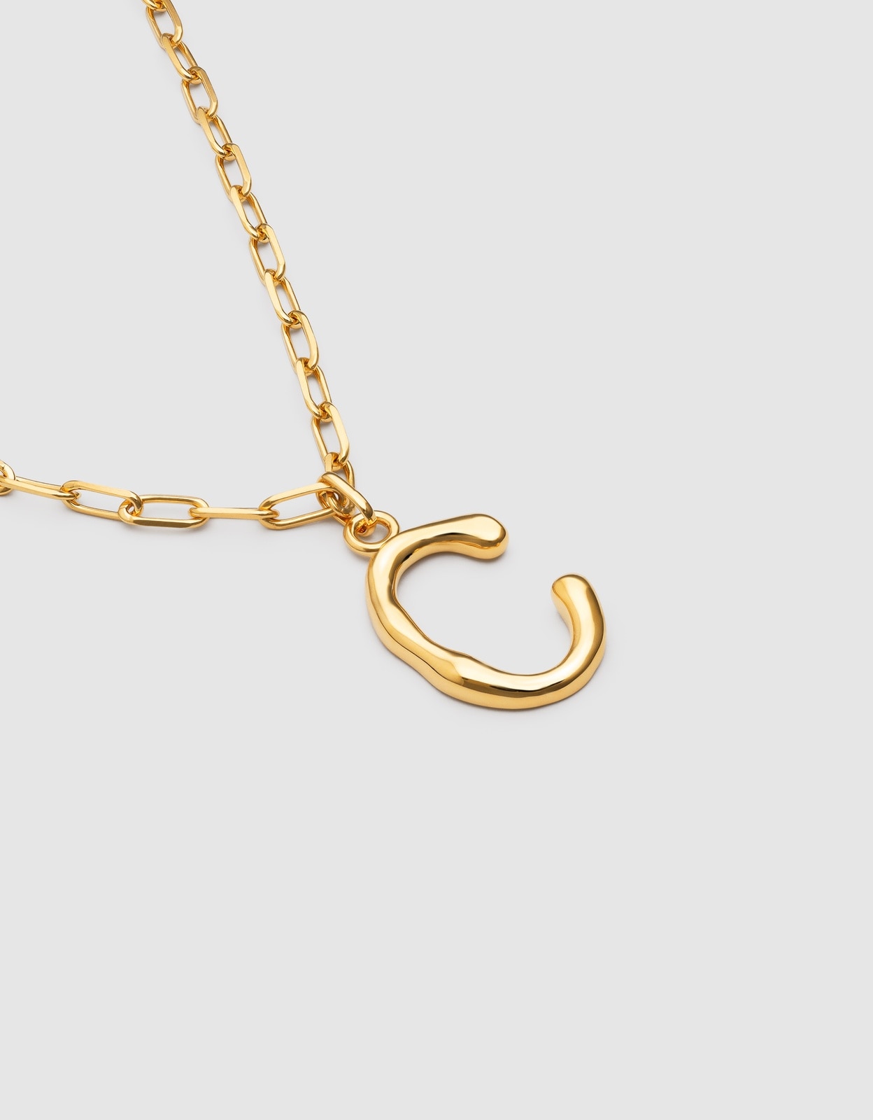 Colar Personalizado Chic Letter Xl de Aço Banhado em Ouro - C Dourado-3