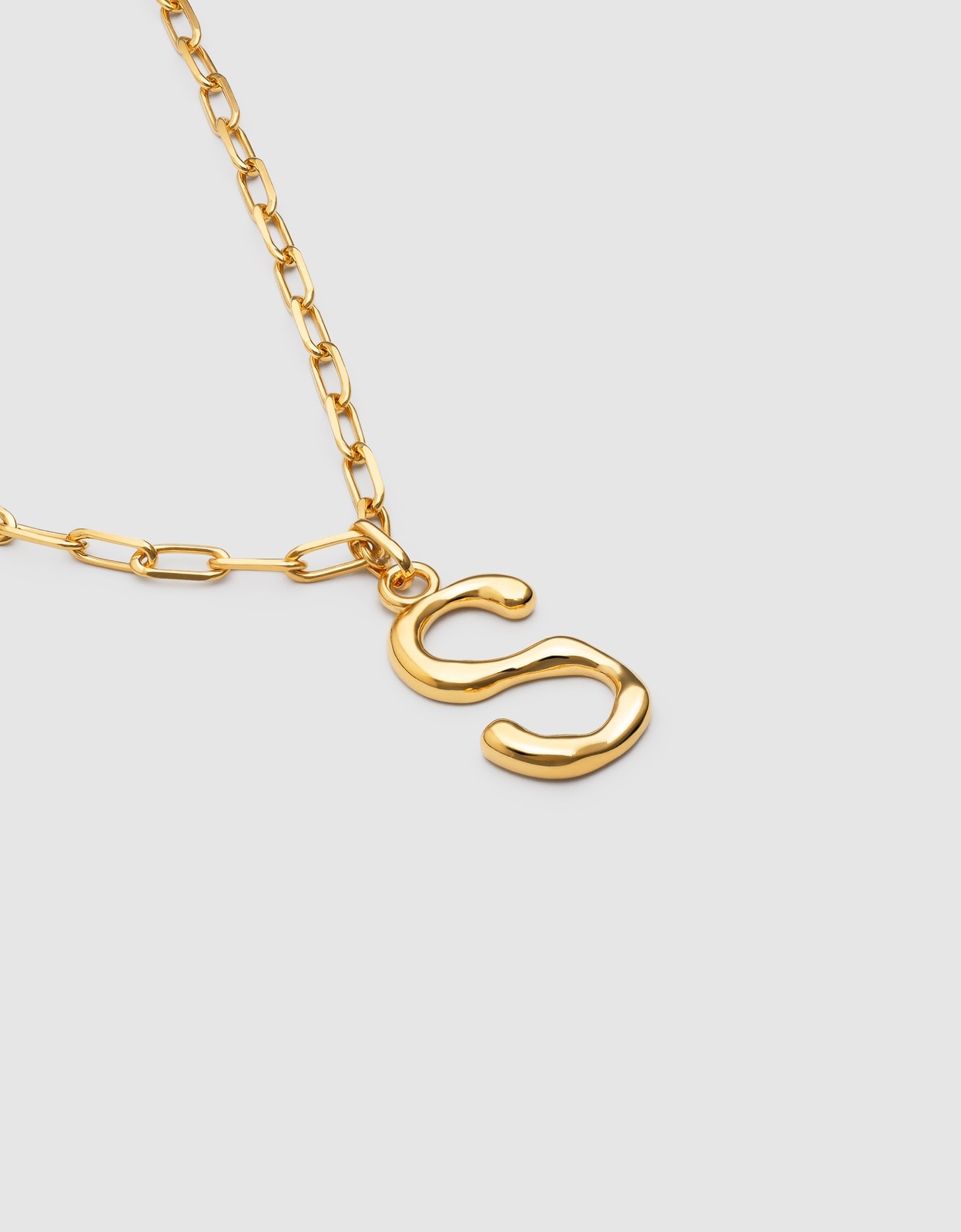 Colar Personalizado Chic Letter Xl de Aço Banhado em Ouro - S Dourado-3