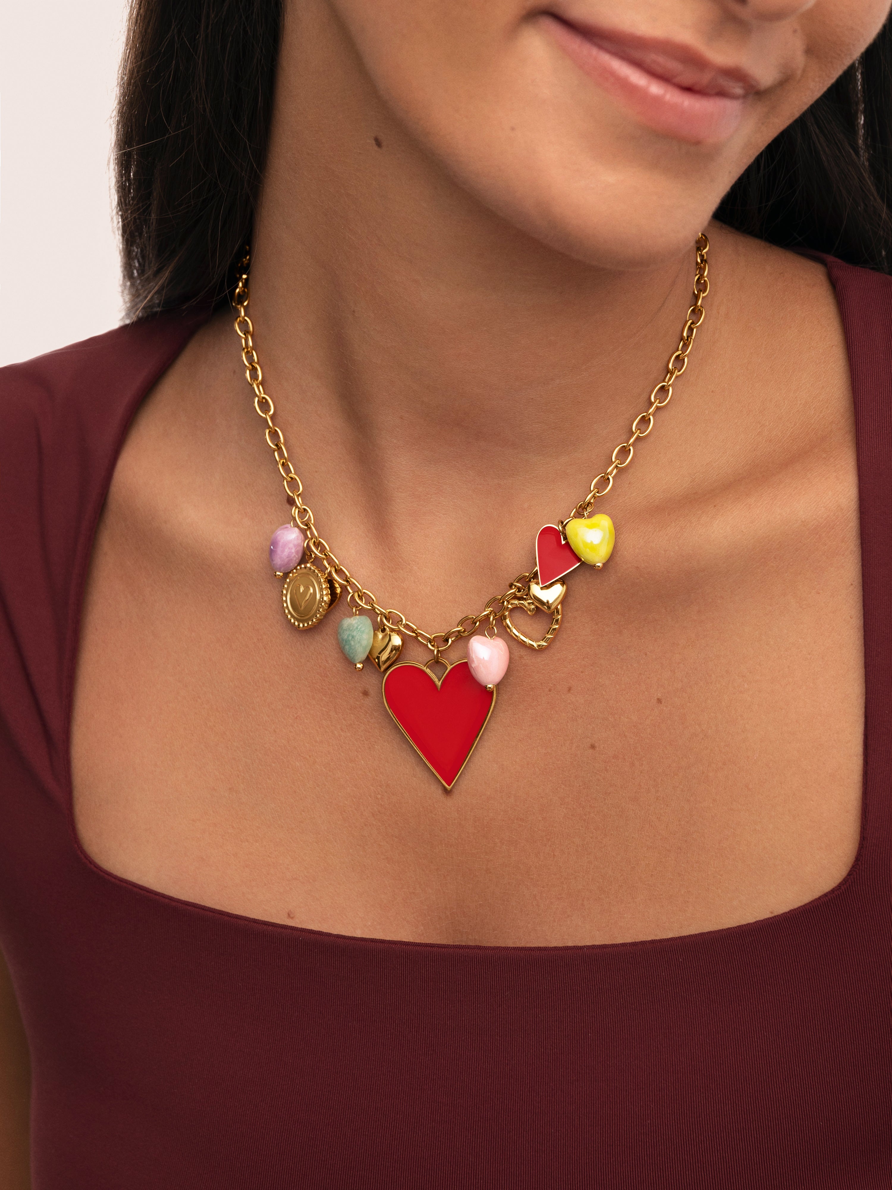 Colar Multicharms Corações de Aço Banhado a Ouro Multicolor-3