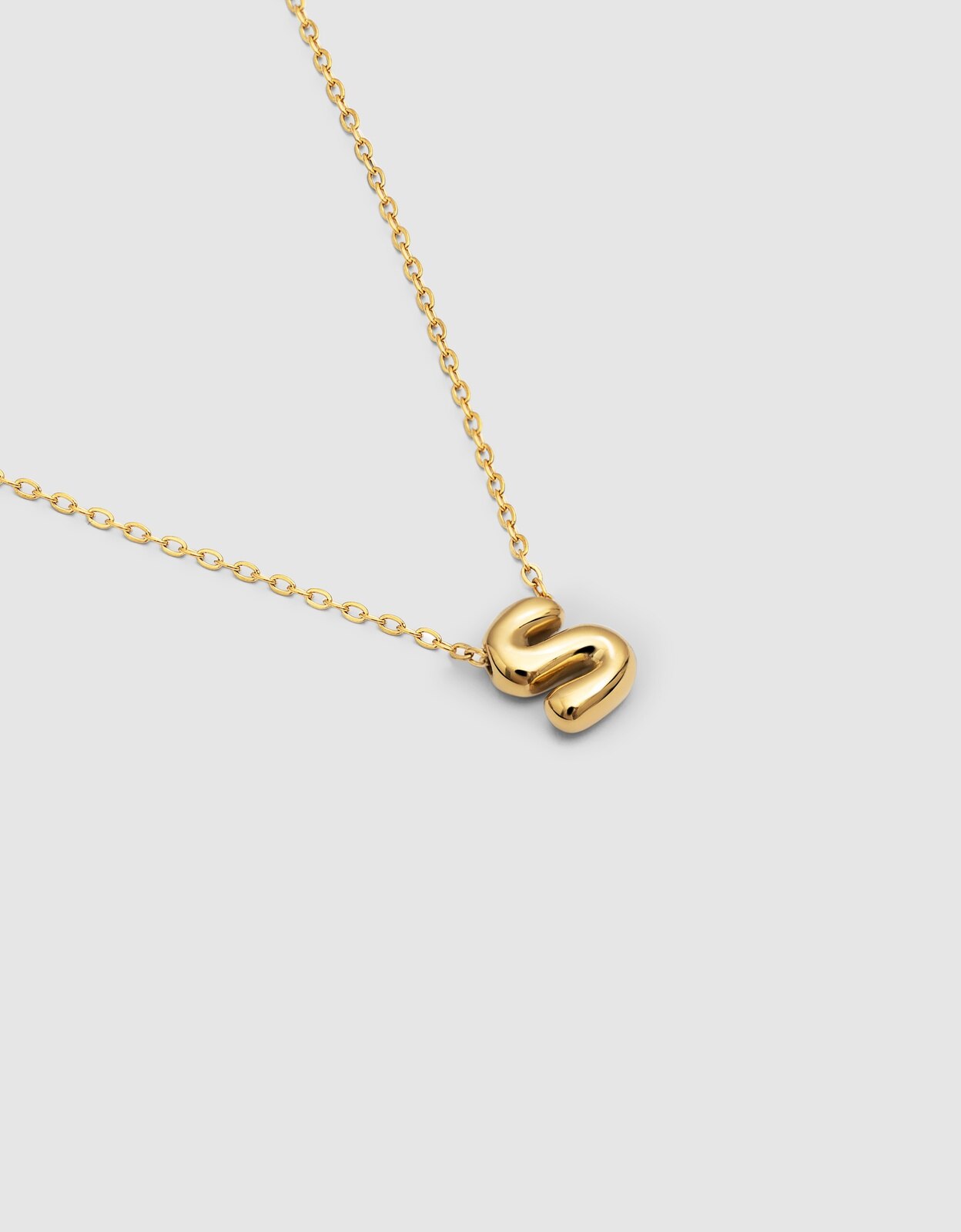 Colar Hailey Letter de Aço Banhado em Ouro - S Dourado-3