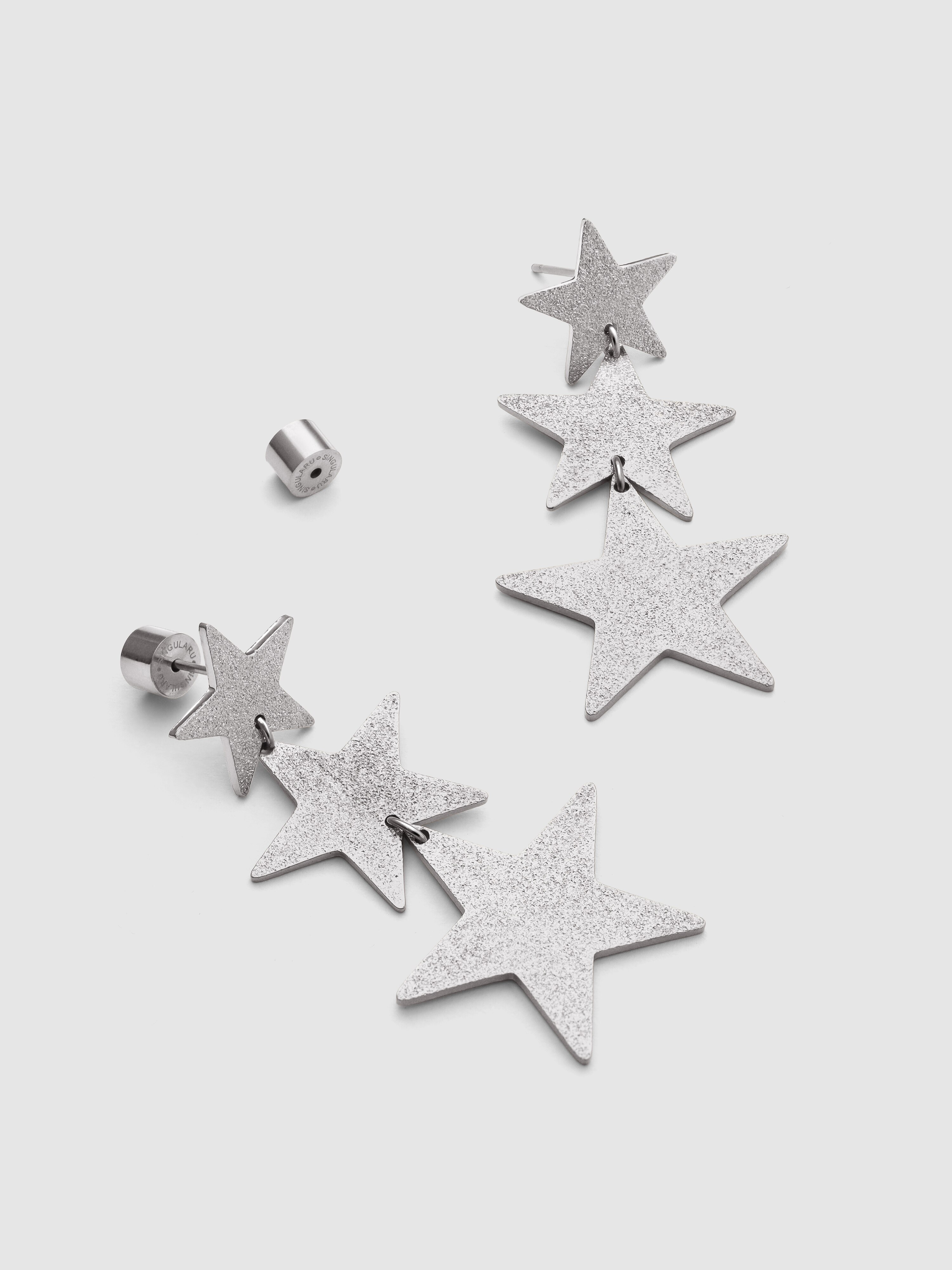 Brincos Shinning Stars de Aço Prateado-3