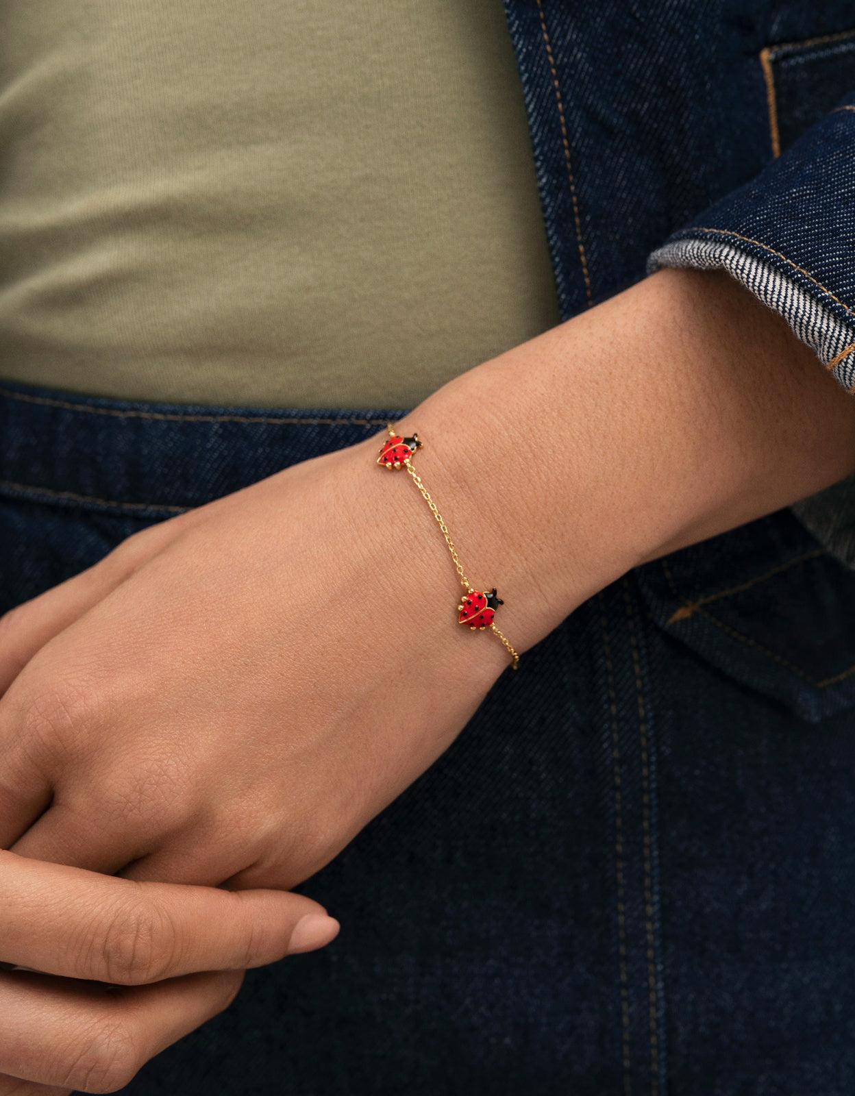 Pulseira de Corrente Joaninha de Liga de Metais Banhado em Ouro Vermelho-2