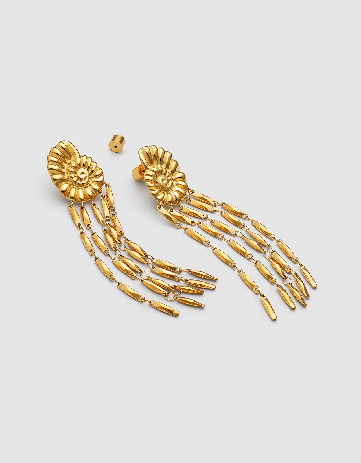 Brincos Zafira Shells de Aço Banhado a Ouro Dourado-4