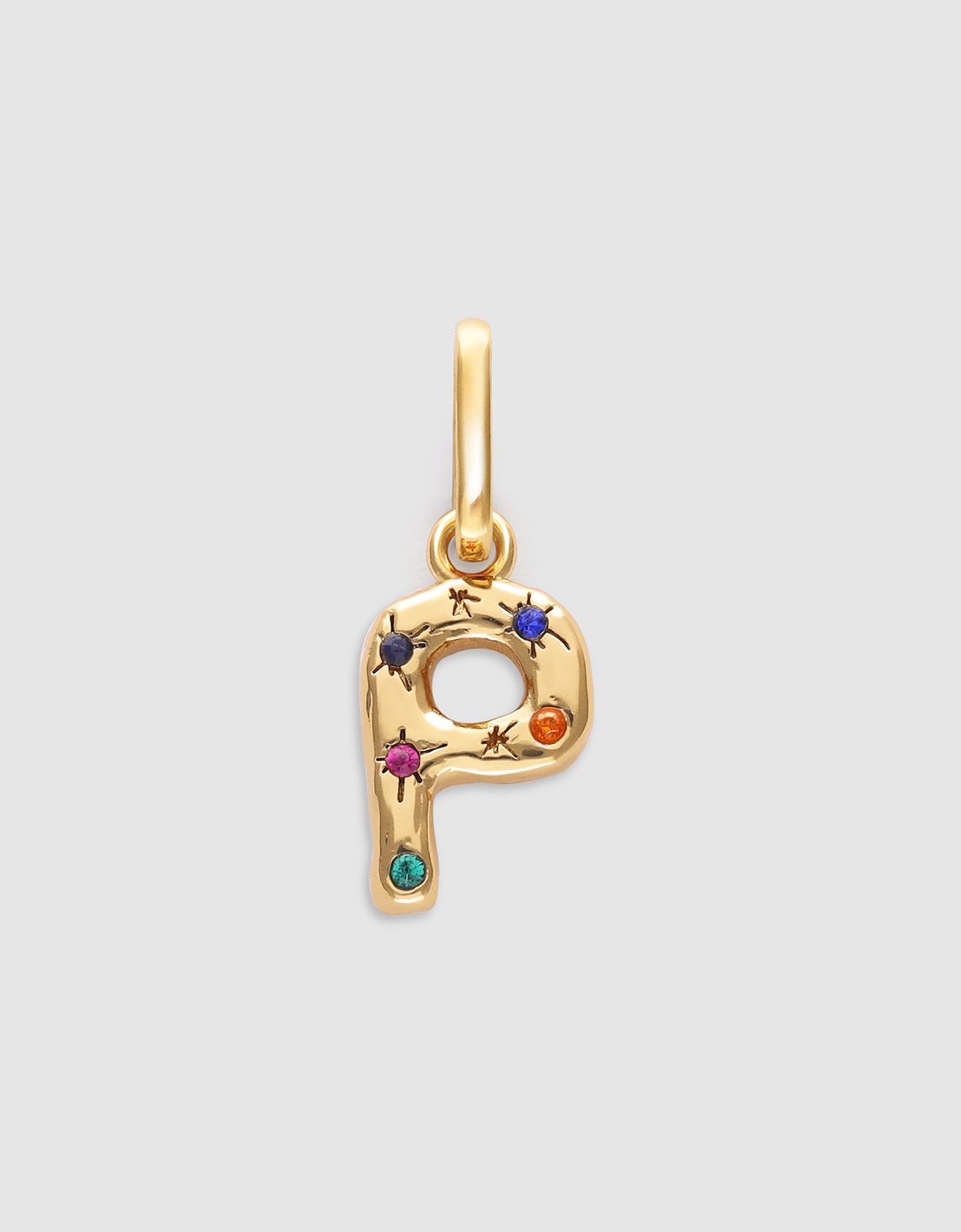 Charm Inicial Organic Colors de Liga de Metais Banhado a Ouro - P Multicolor-1