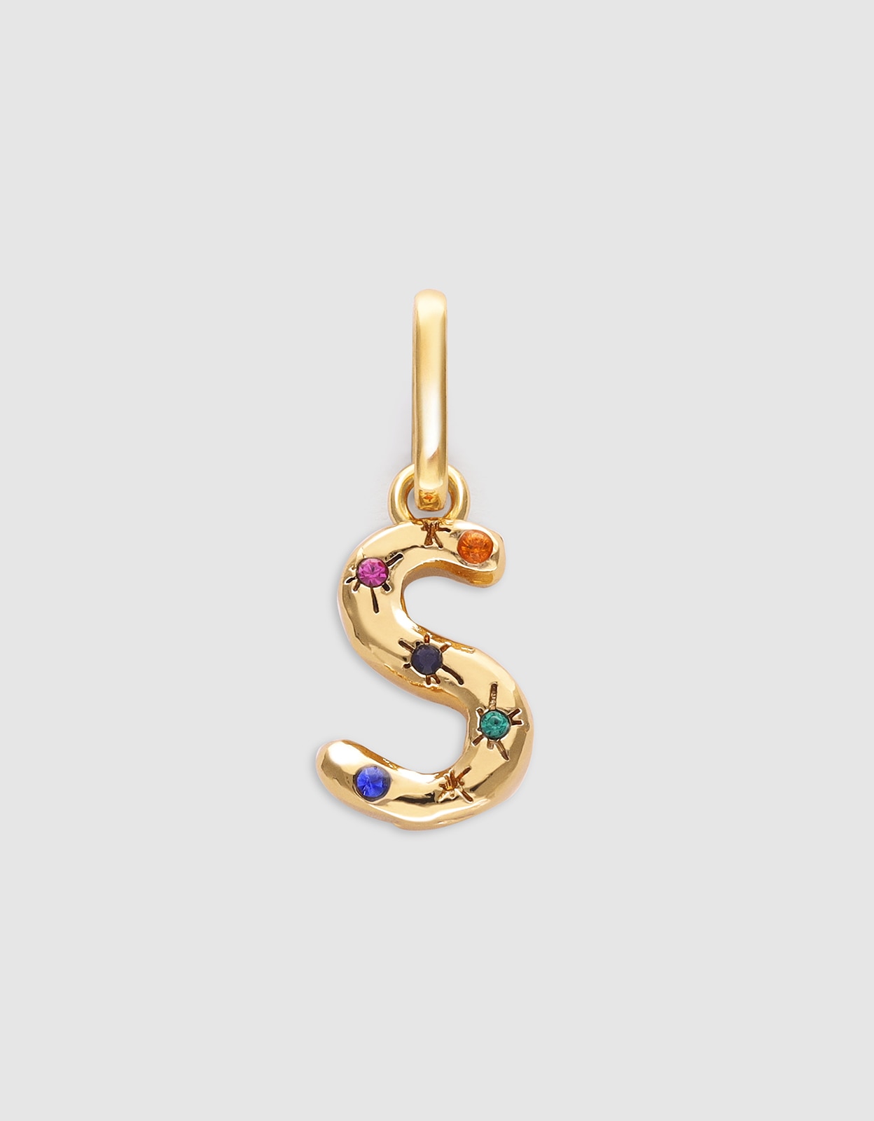 Charm Inicial Organic Colors de Liga de Metais Banhado em Ouro - S Multicolor-1