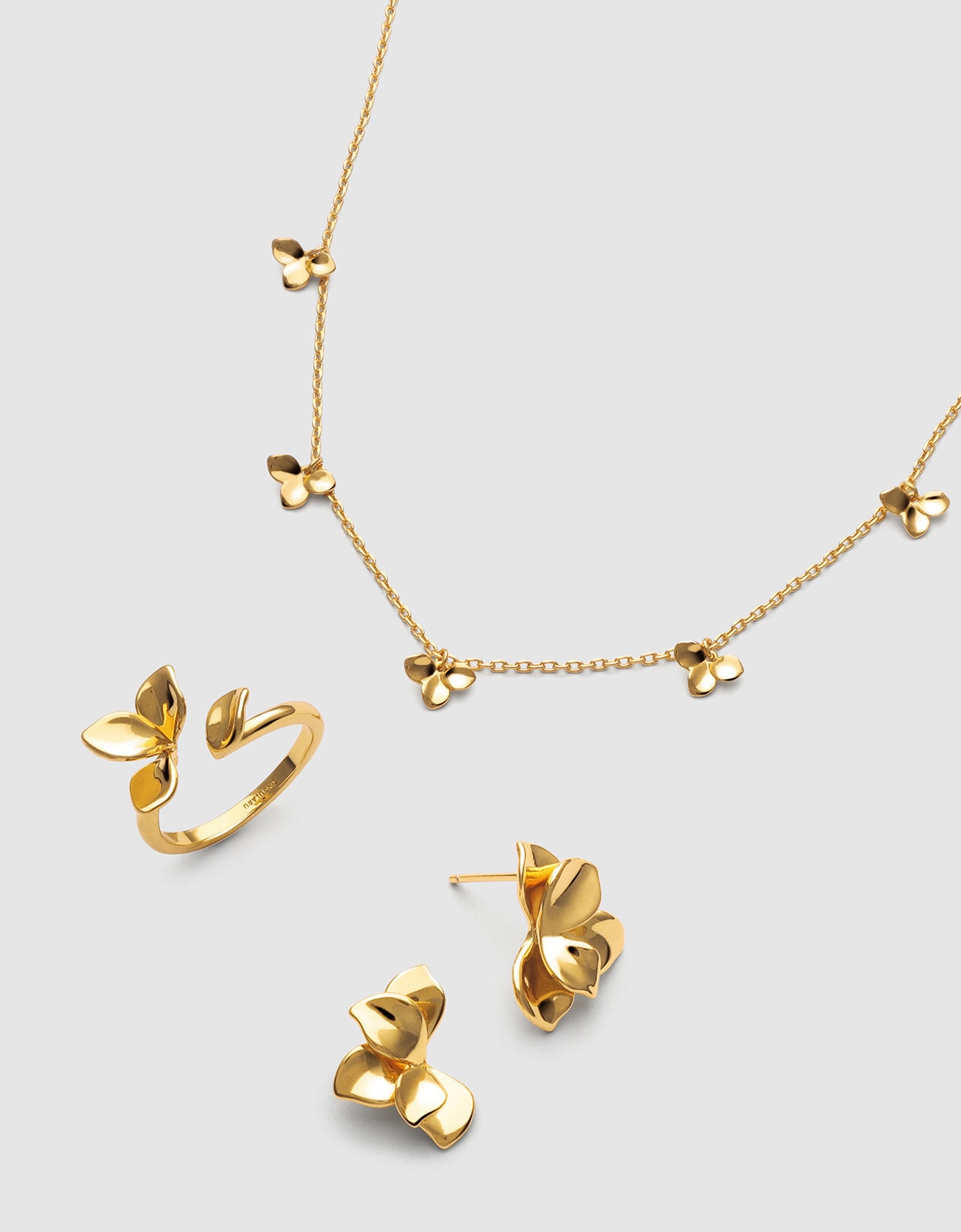 Imagem 0 de Pack Presente Colar, Brincos e Anel Zinnia de Liga de Metais Banhado a Ouro