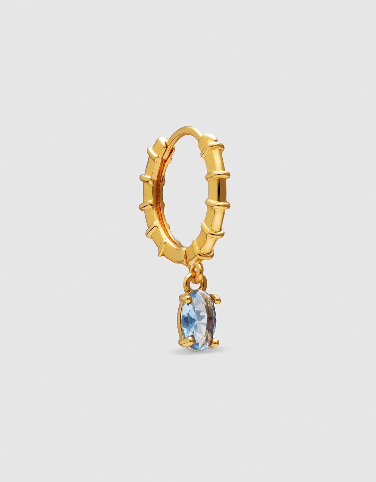 Imagem 0 de Piercing de Aro em Azul de Liga de Metais Banhado a Ouro