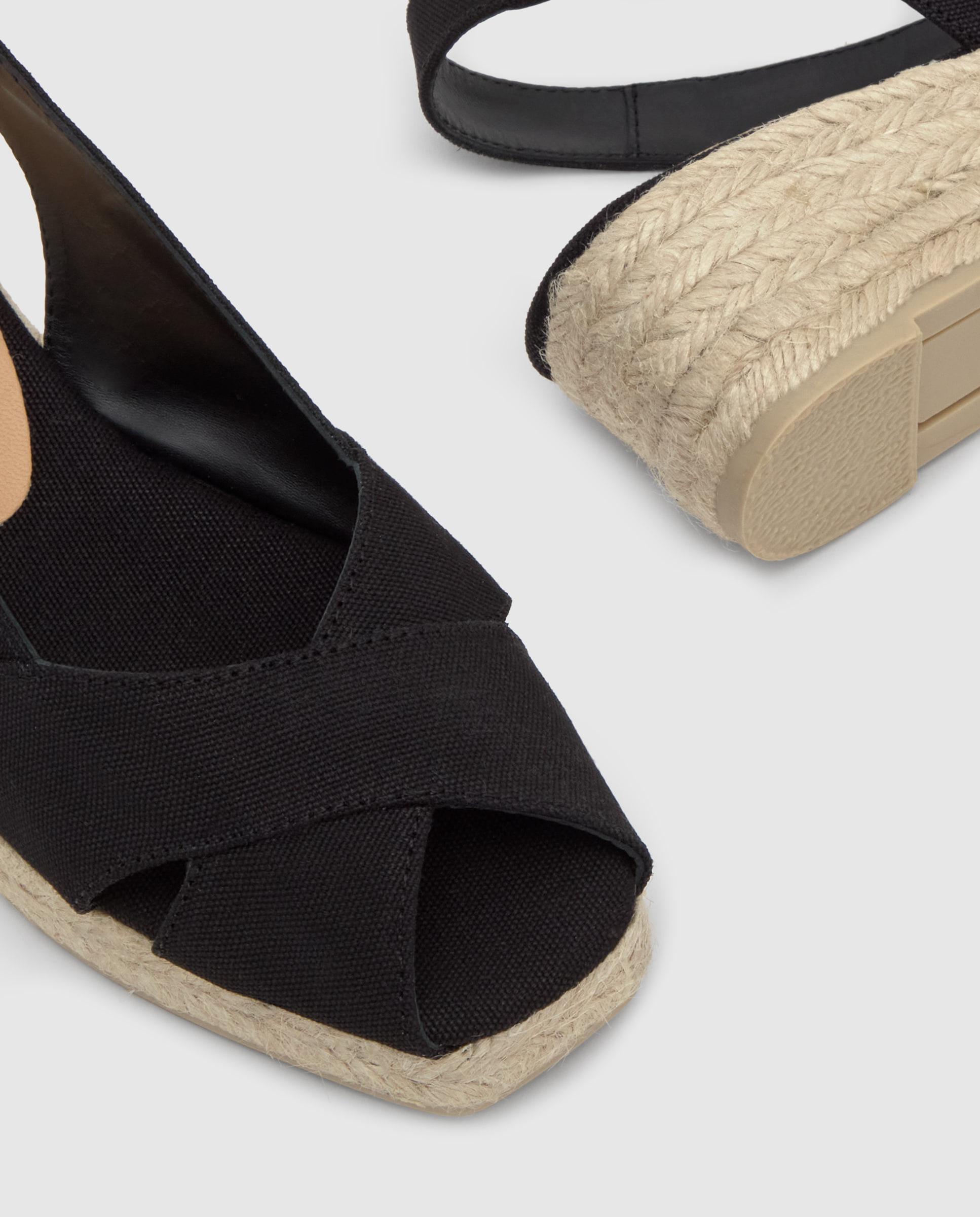 Alpercatas de Cunha com o Calcanhar Aberto Diana Estilo Peep-toe em Algodão Orgânico Preto-5