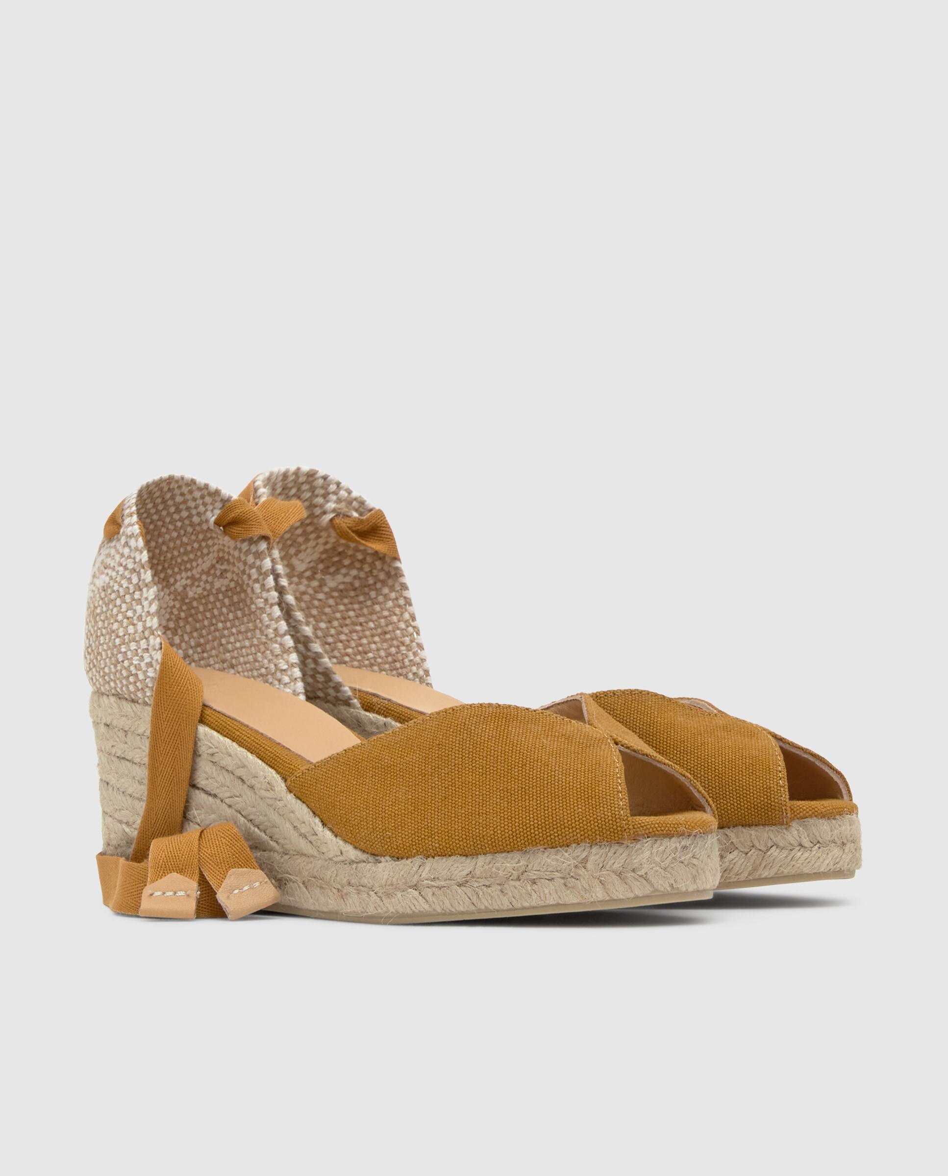 Sandálias de Cunha Bilina Estilo Peep-toe em Algodão Orgânico Lavado Mostarda-3