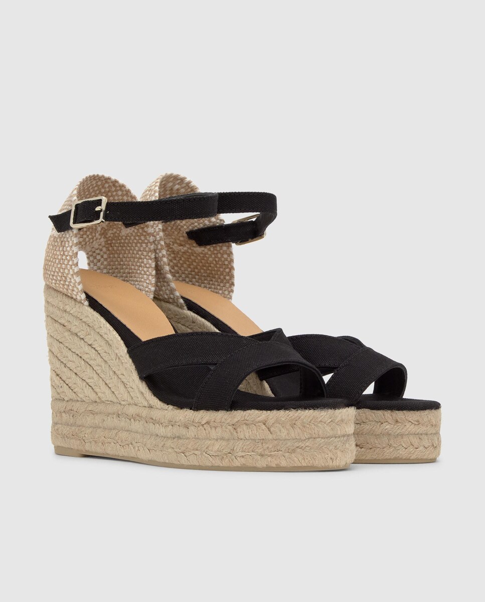 Sandálias de Cunha Bruna em Algodão Orgânico com Fecho de Pulseira Preto-3