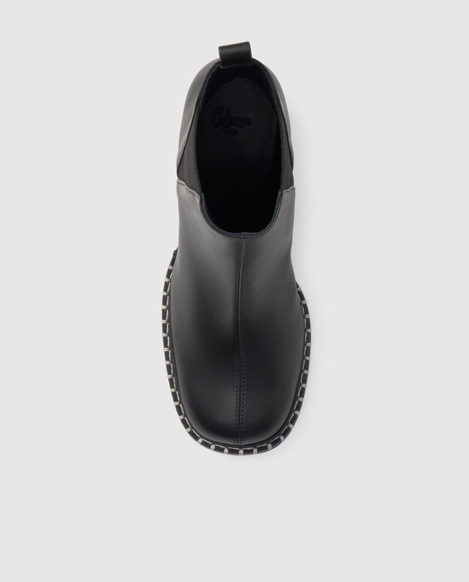 Botins em Napa com Fecho Elástico Preto-5