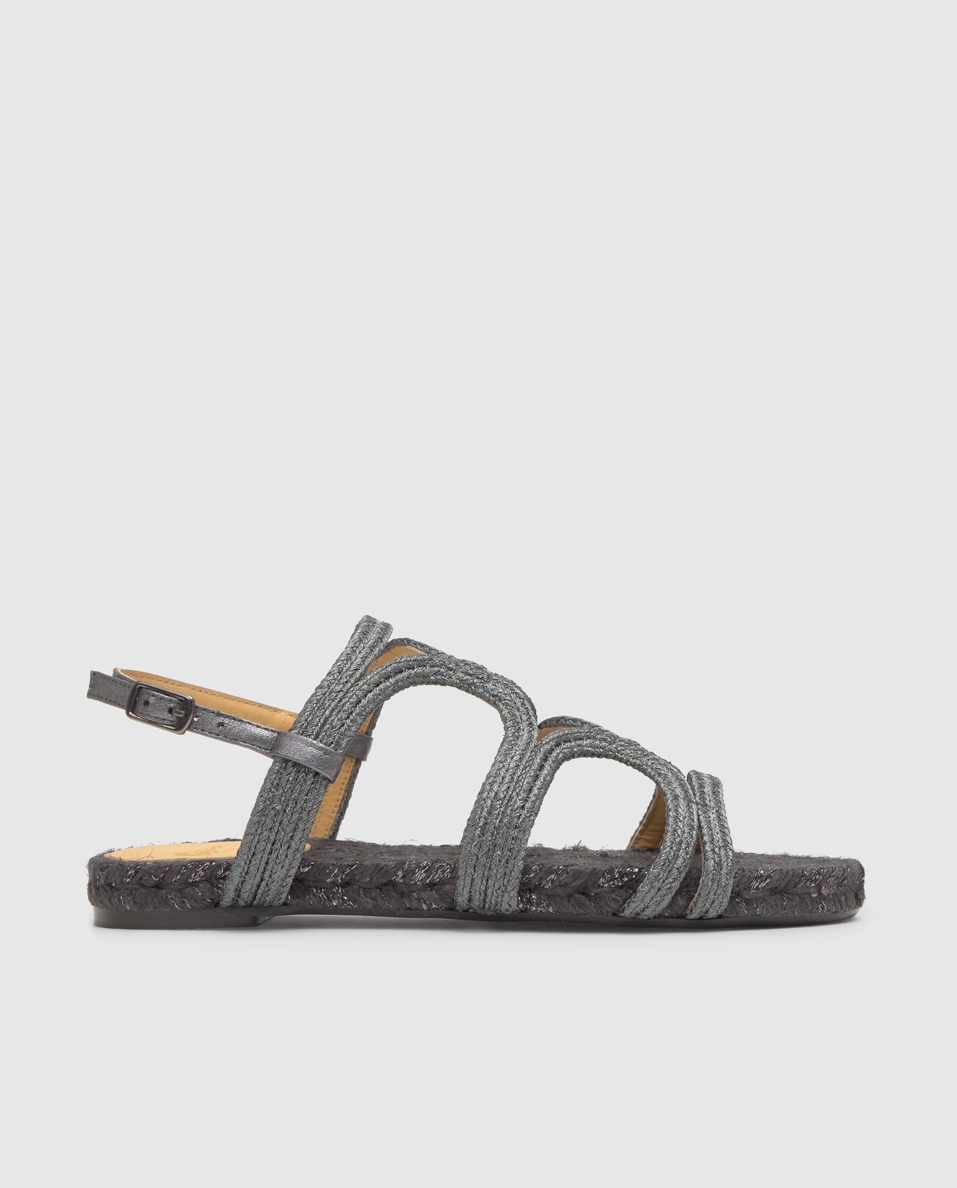 Imagem 0 de Sandálias com Tiras Pitra com Entrançado Metalizado Artesanal, Fecho de Fivela e Sola de Juta com Piso de Cuerolite