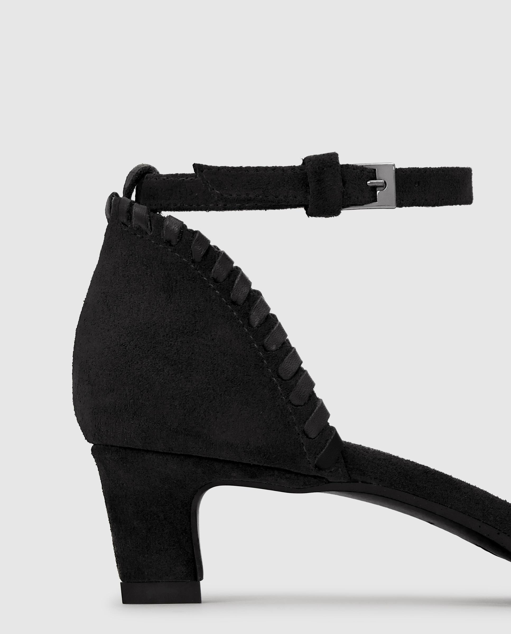 Sapatos de Salto Adela em Camurça com Salto Preto-3