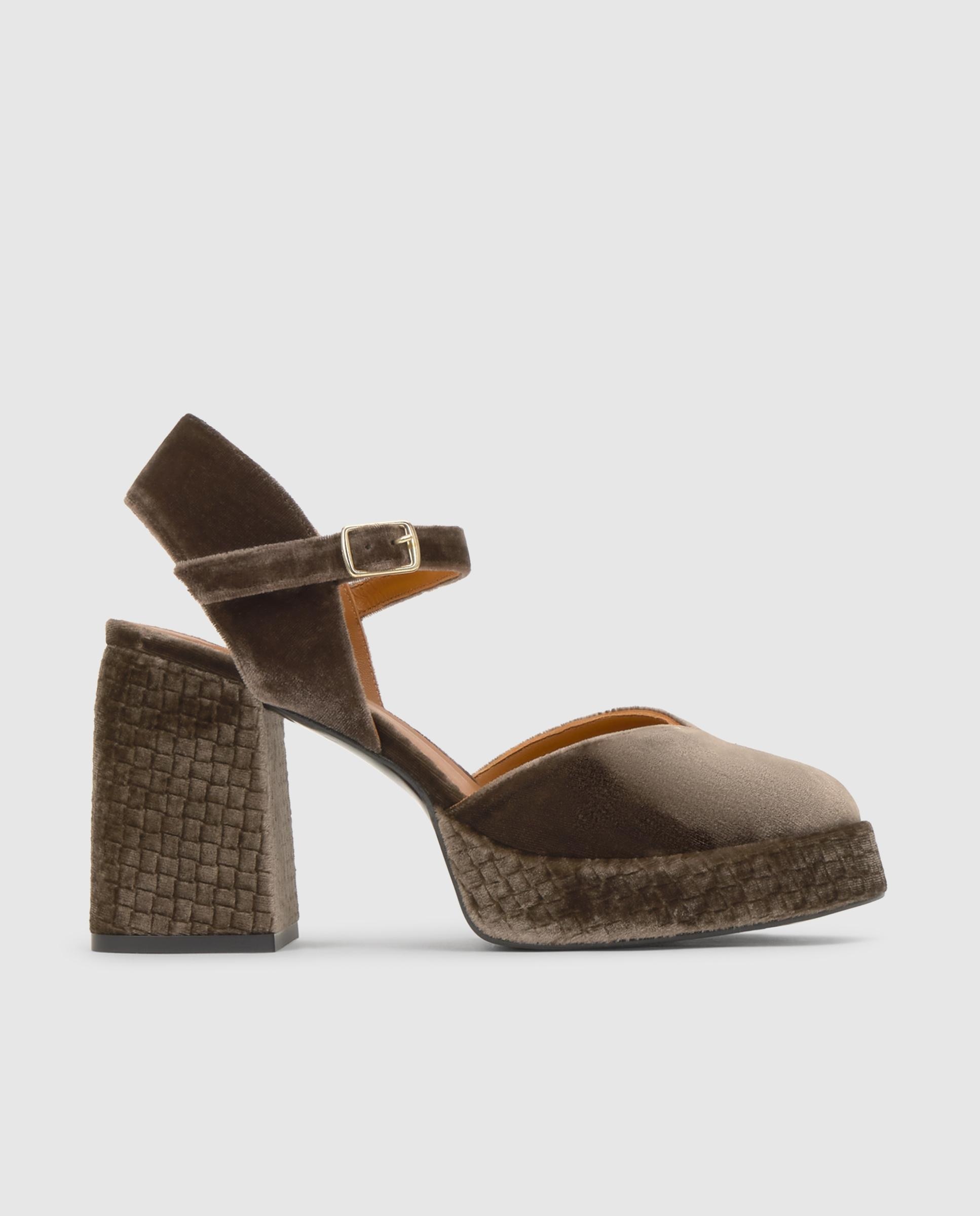 Imagem 0 de Sapatos de Salto Visby em Veludo com Tacão