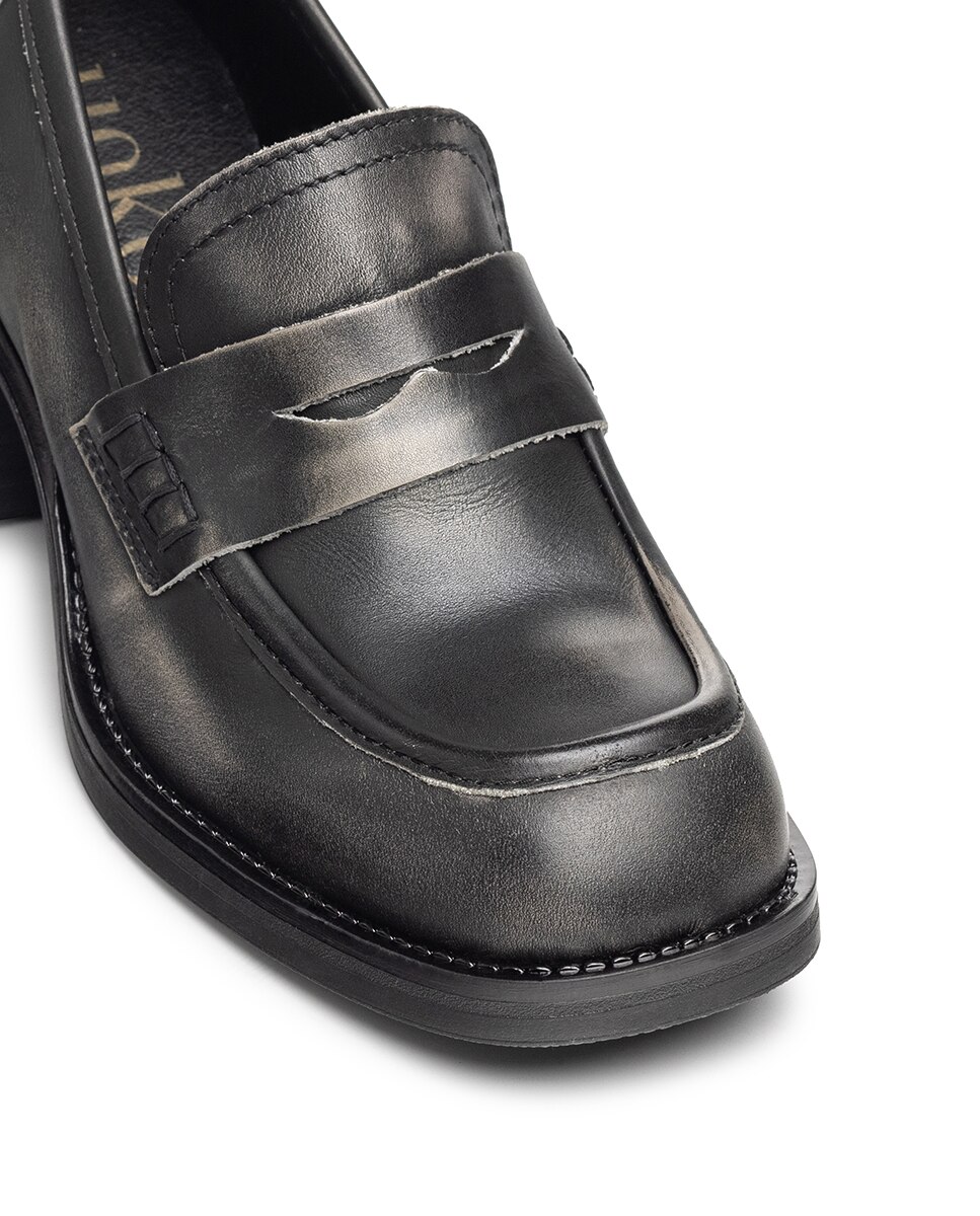 Mocassins de Salto em Pele Cinzento / Preto-4