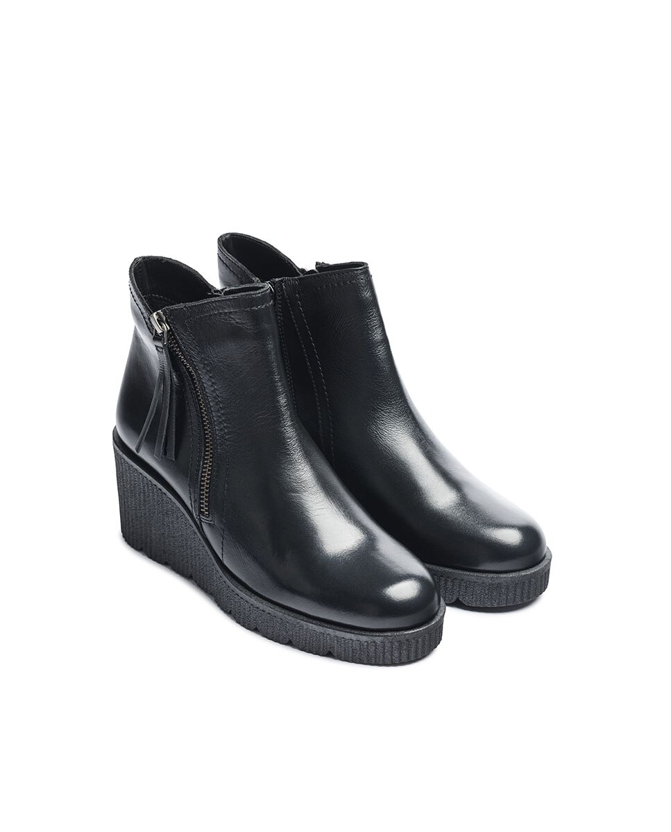 Botins de Cunha em Pele Preto-3