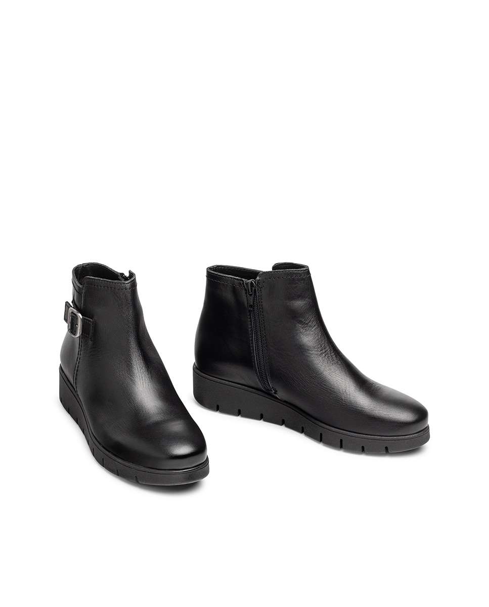 Botins Rasos de Pele Preto-5
