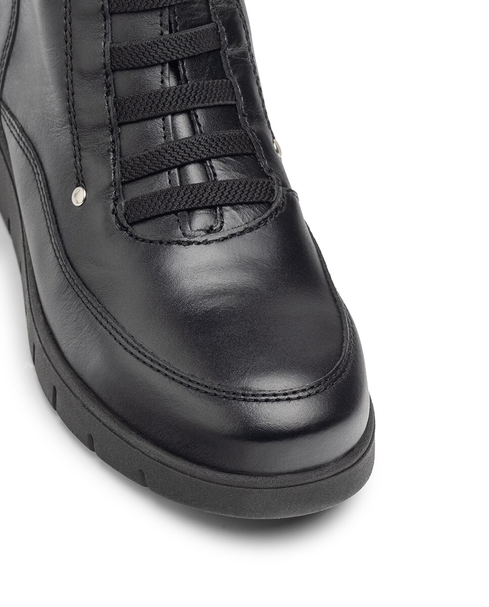 Botins Rasos de Pele Preto-4
