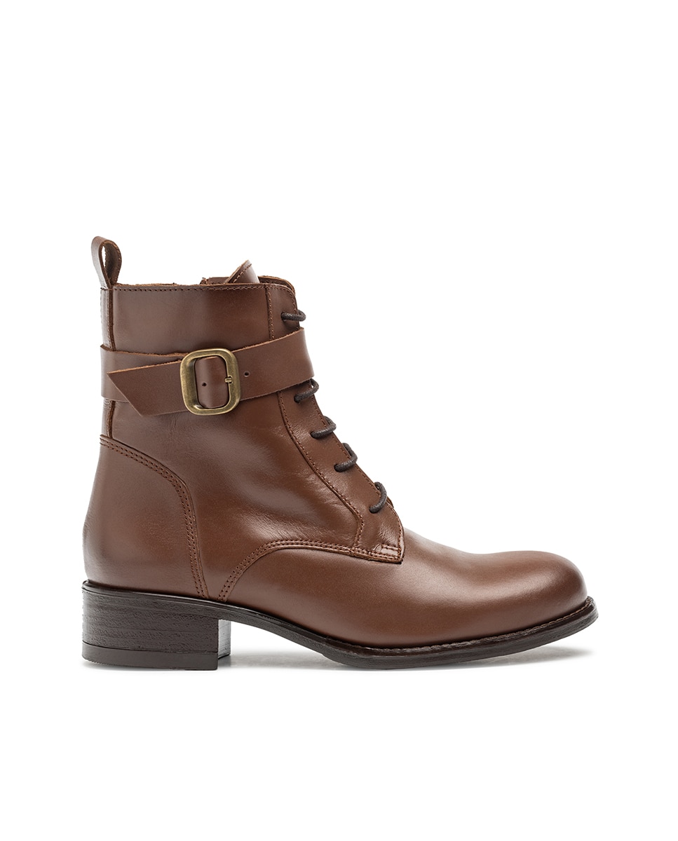 Imagem 0 de Botins Rasos de Pele