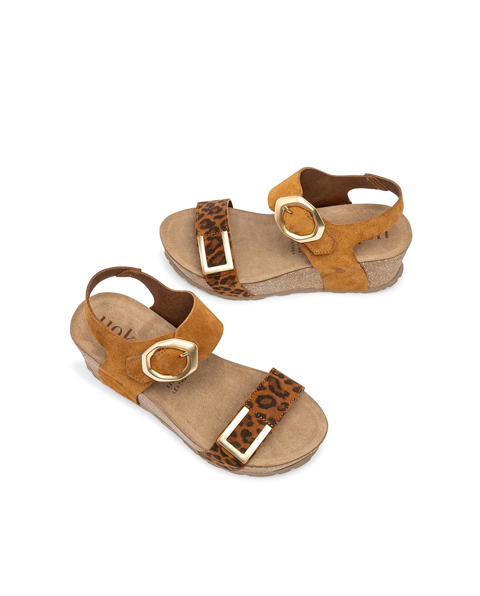 Sandálias de Cunha em Pele Castanho-6