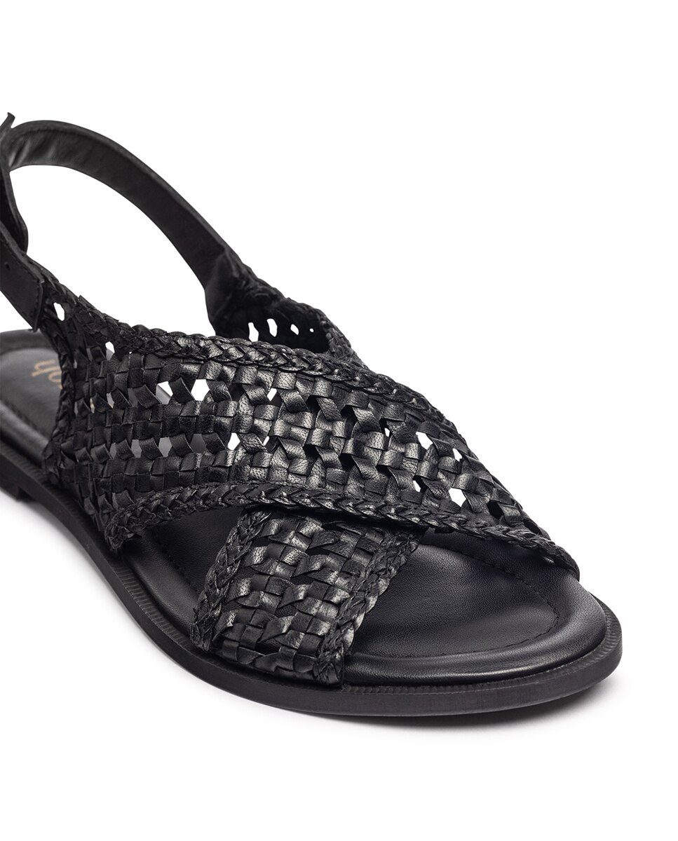 Sandálias Rasas de Pele Preto-2