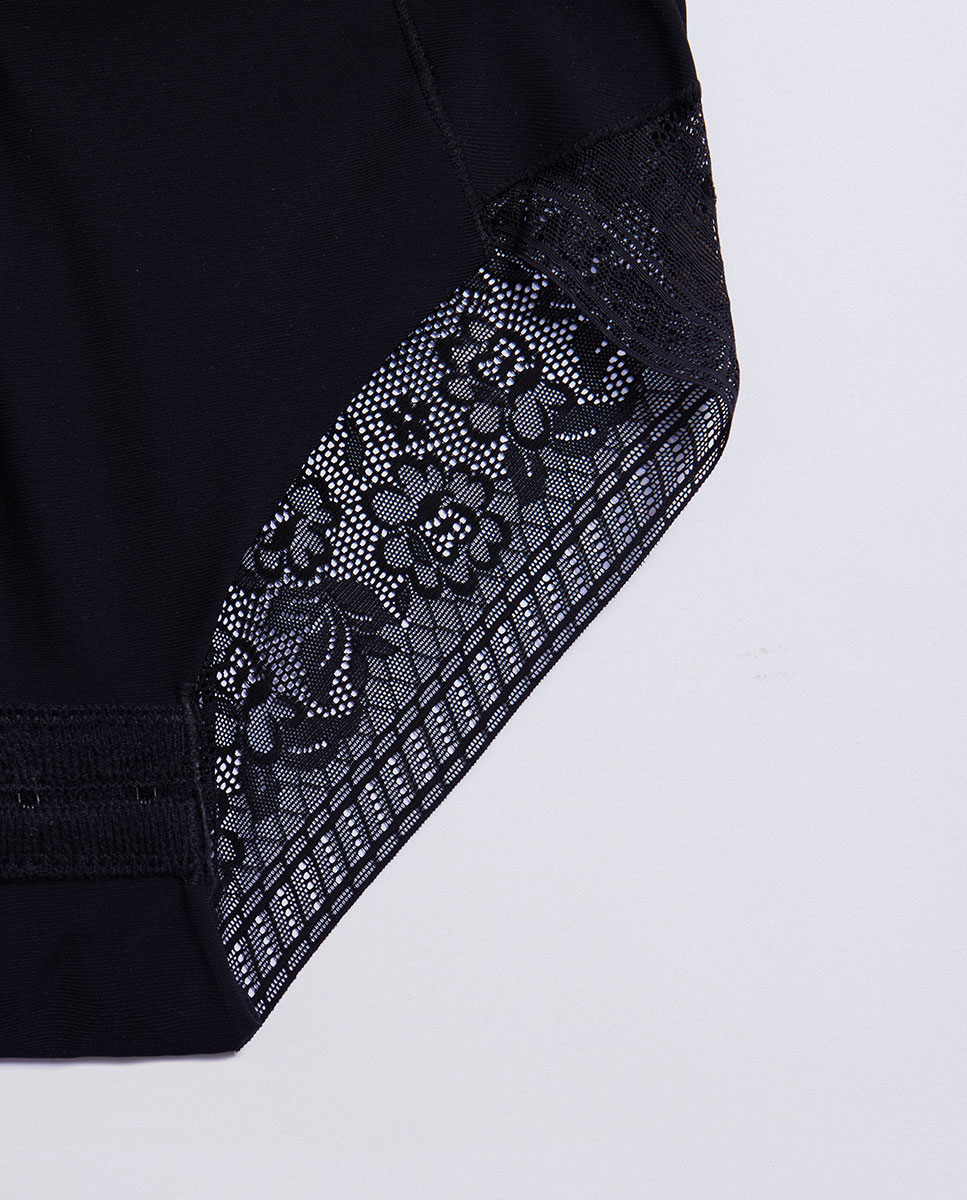 Body Redutor com Renda Preto-3