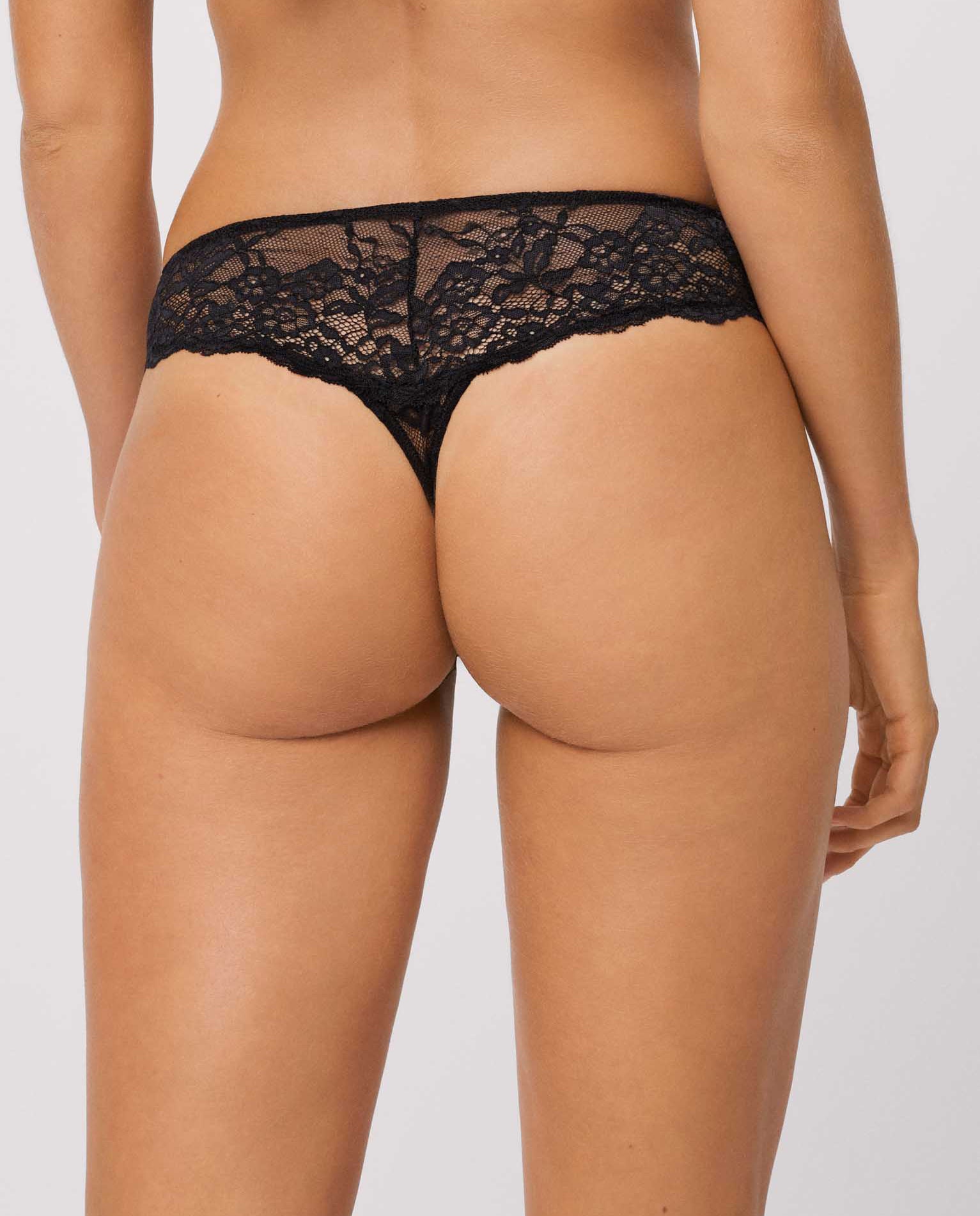 Cueca de Renda em Marfim Preto-2