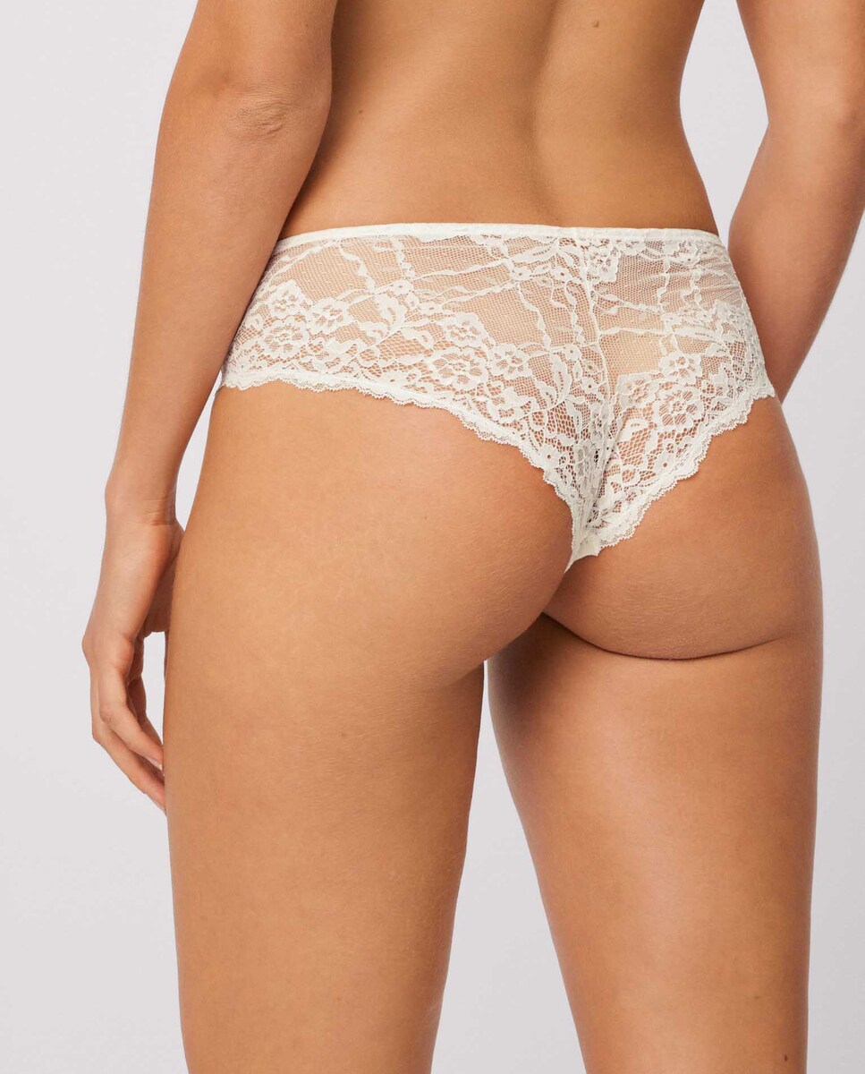 Cueca Brasileira com Renda Cru-2