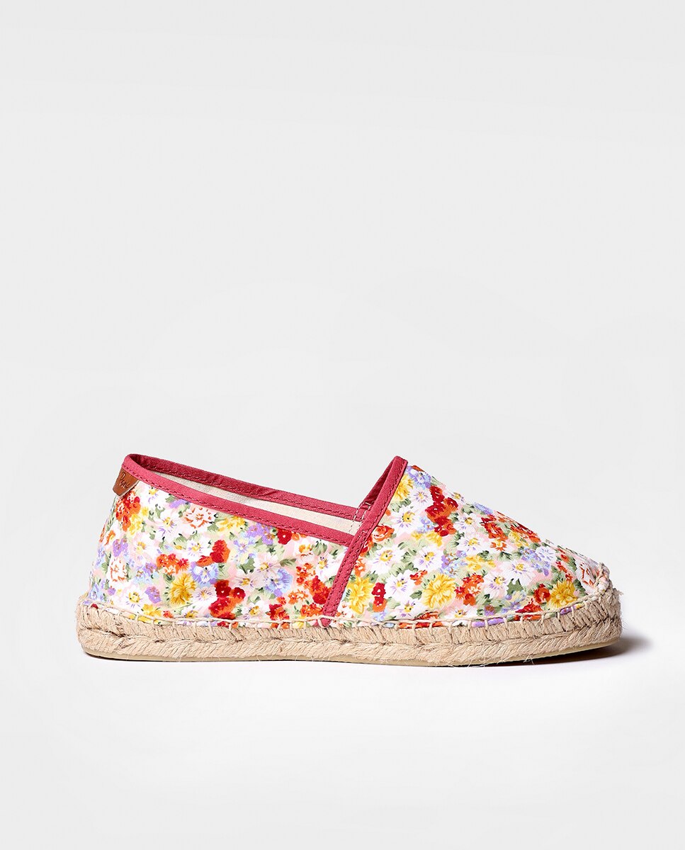 Imagem 0 de Alpercatas Rasas de Tecido Estampado