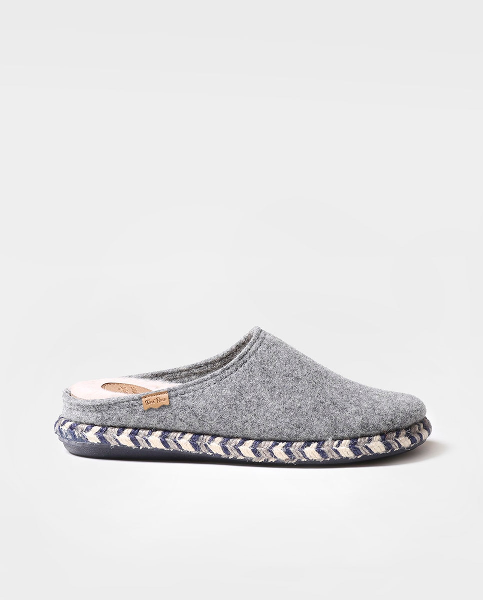 Pantufas de Feltro em Liso Cinzento-1